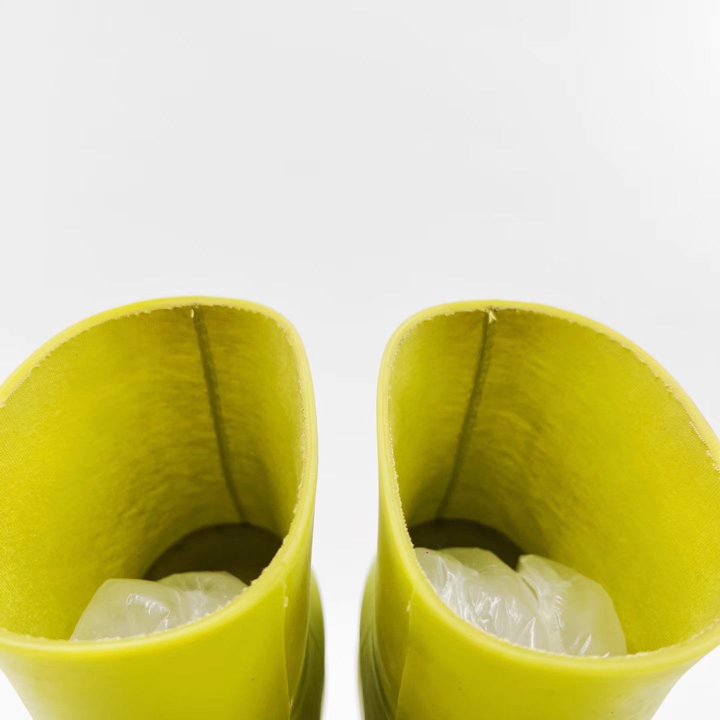 Bottega Veneta Bottega Veneta Fluorescent Green Puddle Rubber Boots K12 Size US 7 / IT 37 - 2 Thumbnail
