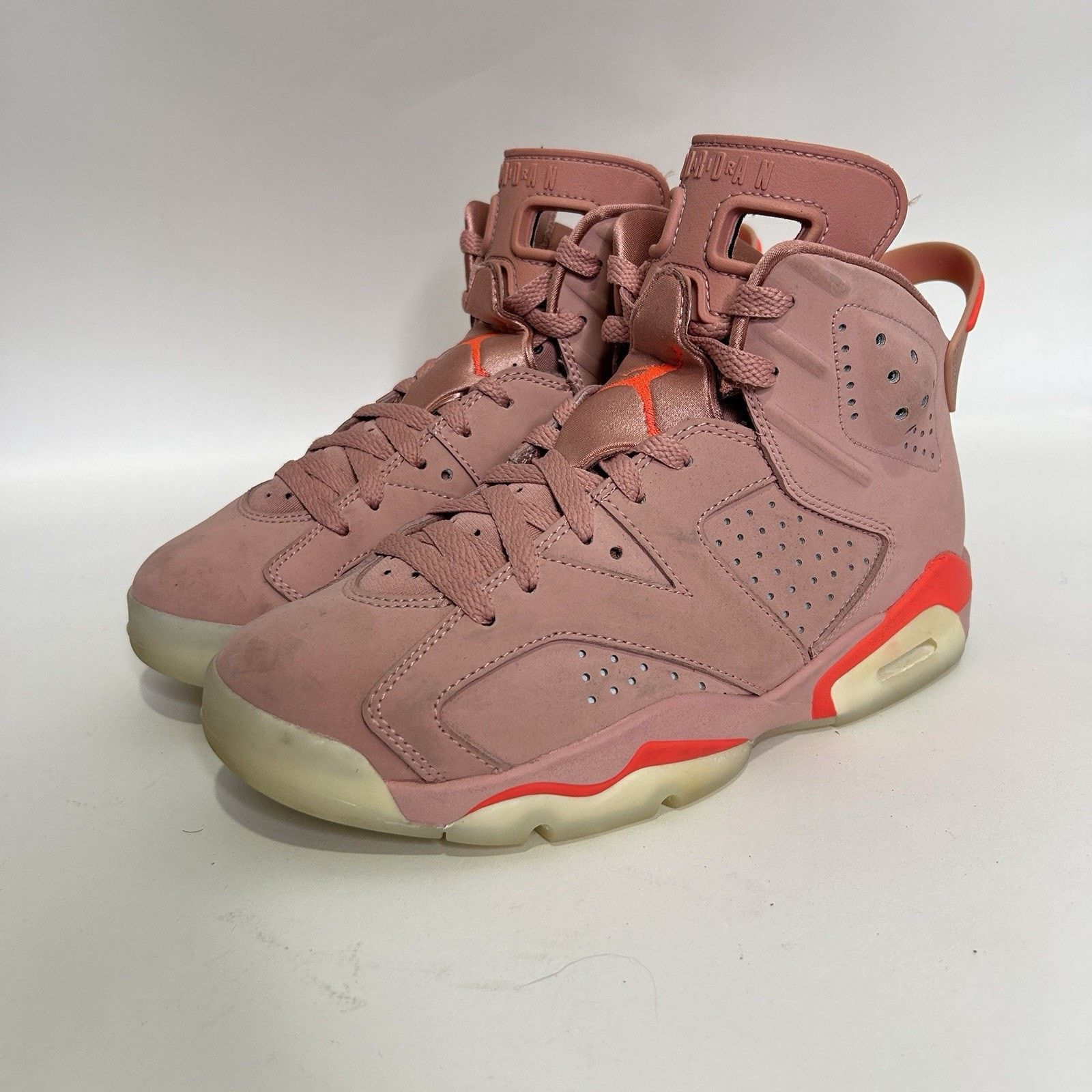 Jordan Brand Aleali May x Nike Air Jordan 6 Retro “Millennial Pink” Size US 7.5 / IT 37.5 - 3 Thumbnail