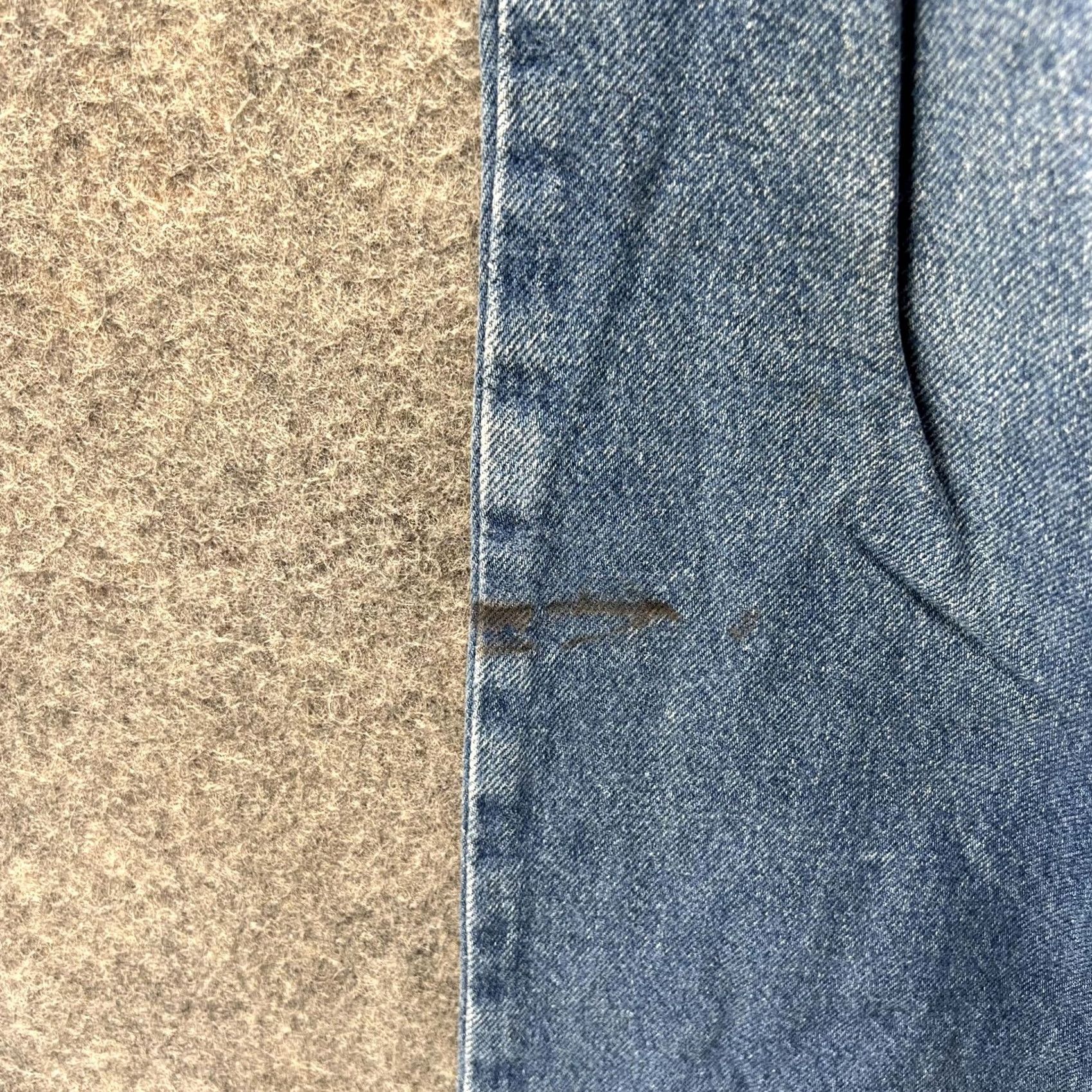 Carhartt VINTAGE Carhartt Jeans Mens 34x32 Blue Relaxed Straight Leg Denim Workwear Y2K Size US 34 / EU 50 - 7 Thumbnail