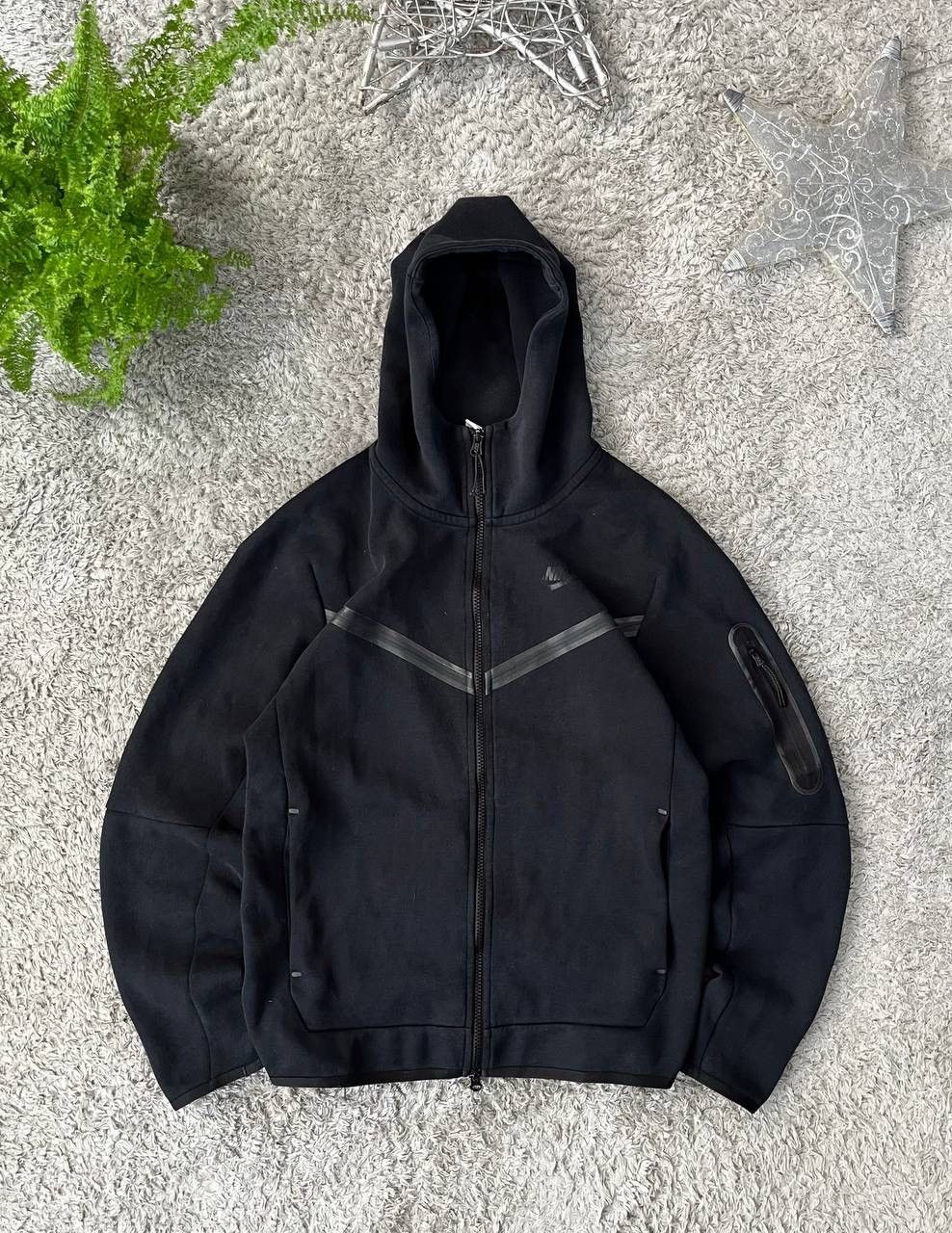 Nike × Vintage Nike Zip Hoodie Tech-Fleece Streetwear Drill Logo Swoosh Size US S / EU 44-46 / 1 - 1 Thumbnail