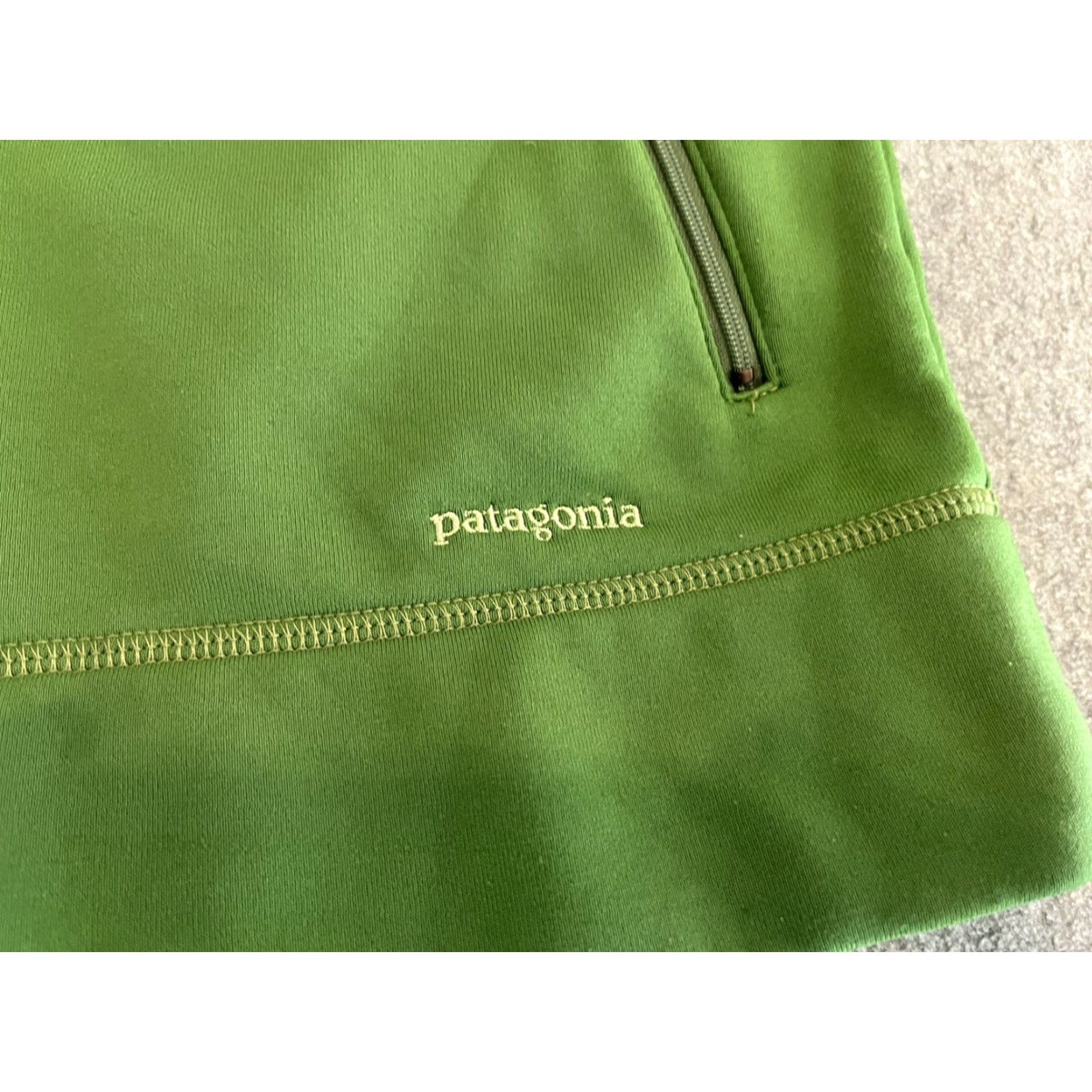 Patagonia Patagonia Jacket Full Zip Mens Size M Green Size US M / EU 48-50 / 2 - 2 Thumbnail
