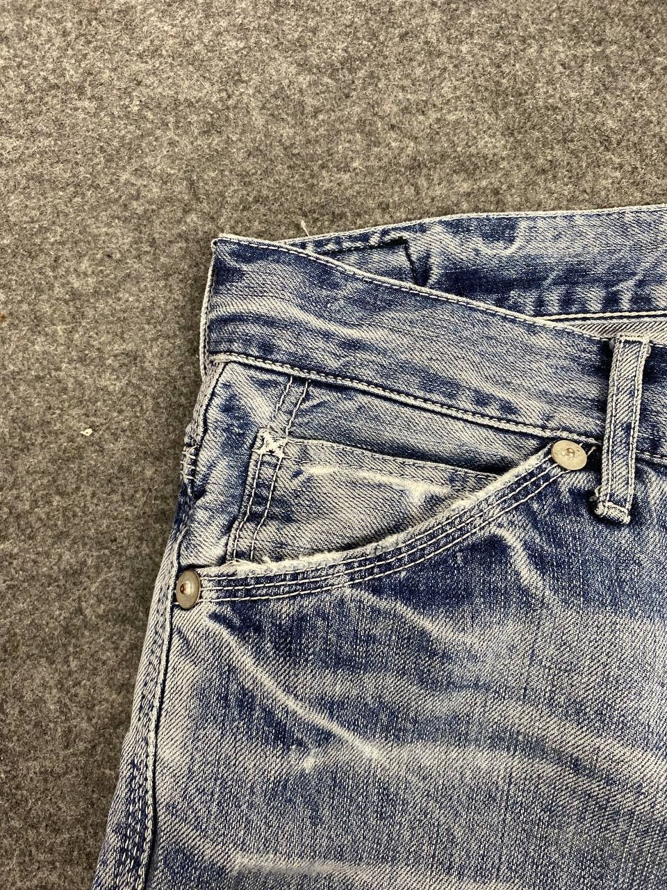 Japanese Brand blue way triple stitch nice faded distressed denim Size US 34 / EU 50 - 7 Thumbnail