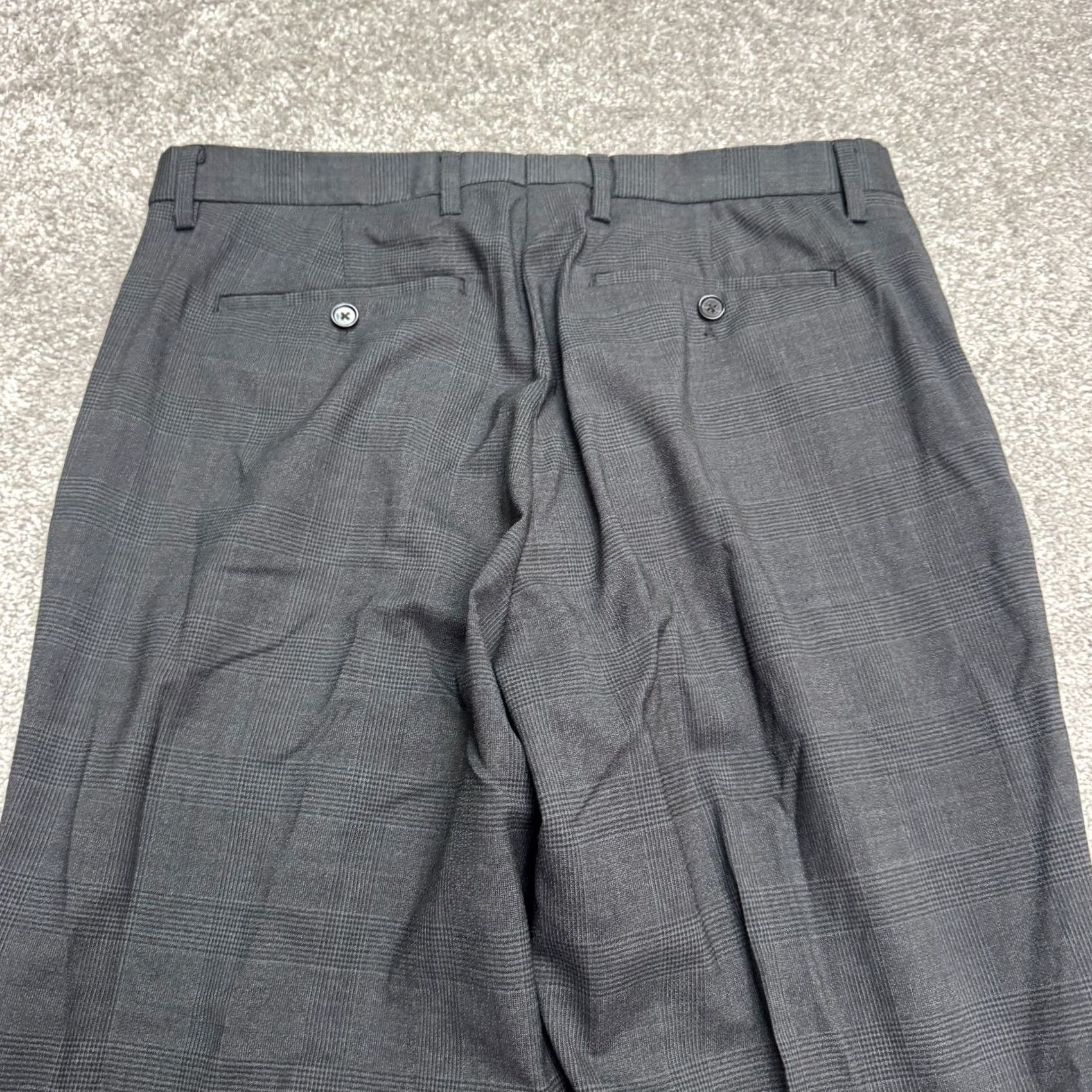 Banana Republic Banana Republic Slim Performance Wool Dress Pants Mens 34x34 Charcoal Gray Plaid Dress Pants Slim Men 34in 34in Gray Wool Ban... Size US 34 / EU 50 - 7 Thumbnail