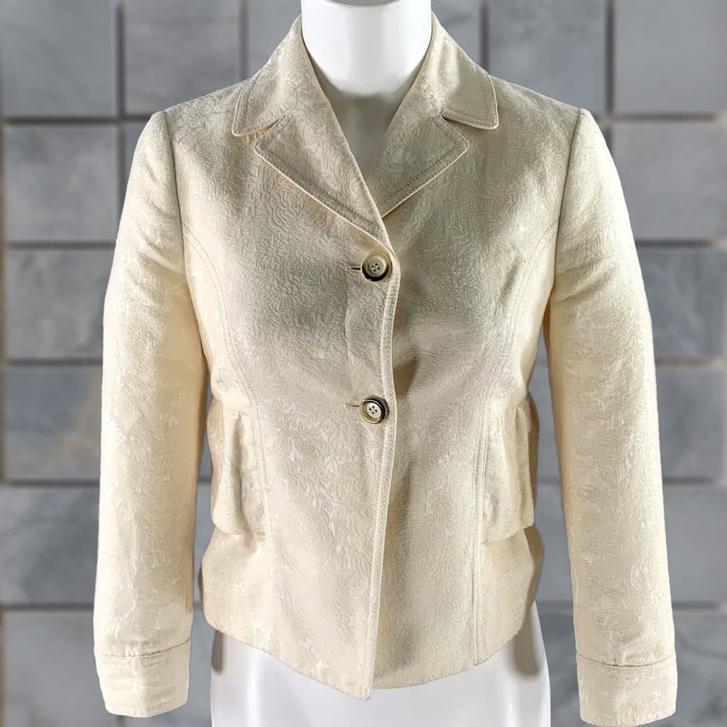 Valentino VALENTINO Cream Cotton Blend Floral Jacquard Cropped Jacket, Size 4, Women, Blazer, 4, Floral Jacquard Cropped Jacket Size S / US 4 / IT 40 - 1 Thumbnail