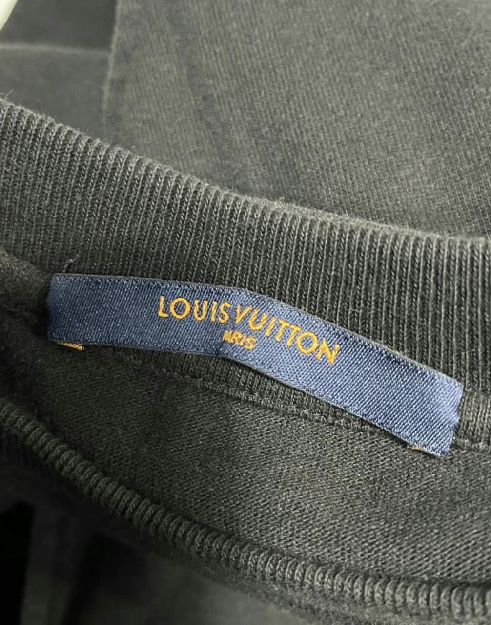 Louis Vuitton Louis Vuitton size s Tactical Vest Strap sweatshirt Size US S / EU 44-46 / 1 - 5 Thumbnail