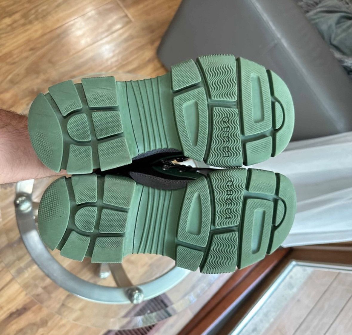 Gucci Flashtrek Low Green Black Designer Size 7.5 US Men’s