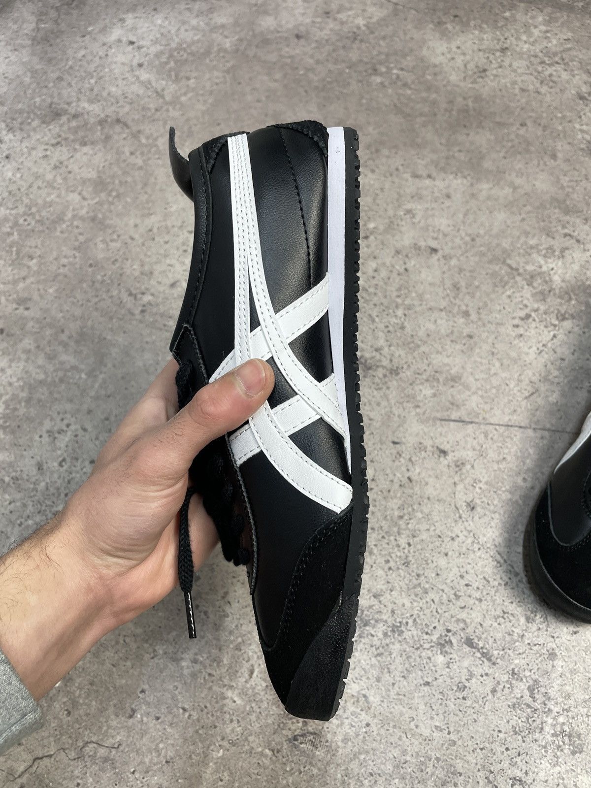 Asics × Onitsuka Tiger Vintage Shoes Onitsuka Tiger Mexico 66 Kill Bill Size: 41 Size US 8 / EU 41 - 6 Thumbnail