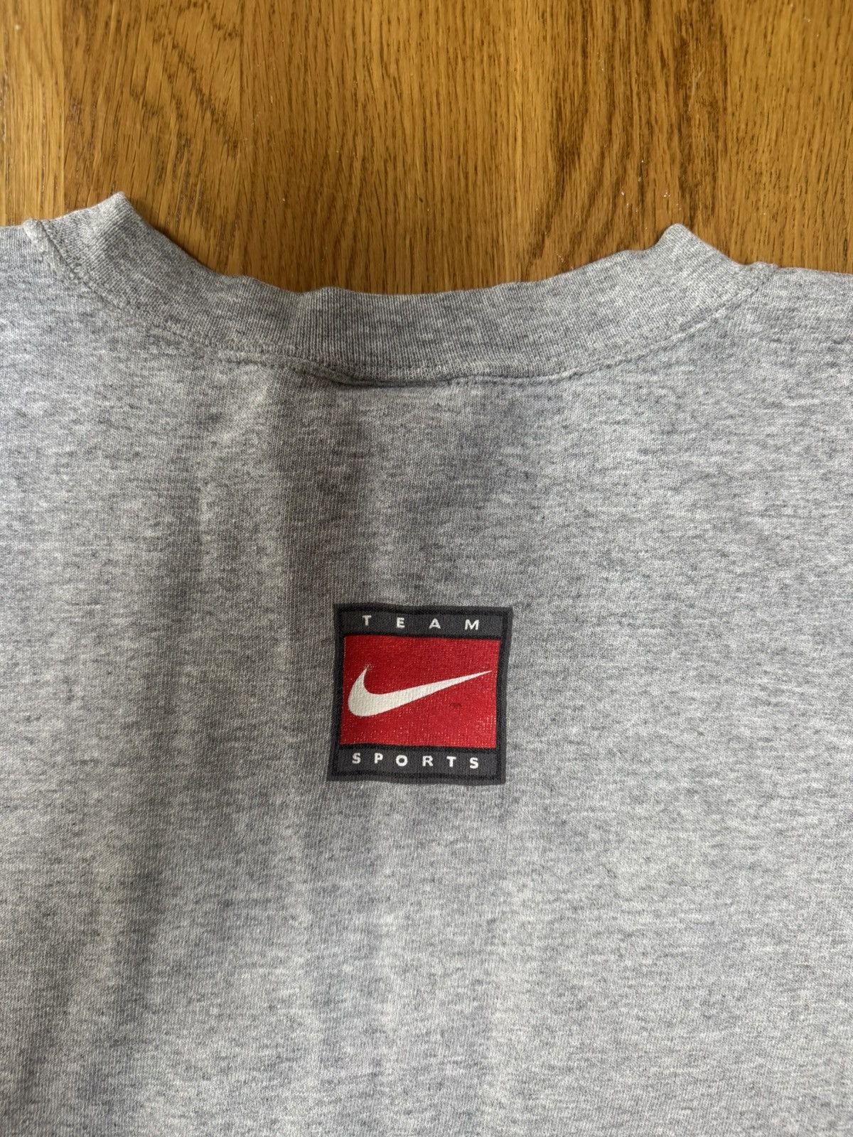 Nike Vintage Nike Washington Huskies Sweatshirt – Grey Size Large Size US L / EU 52-54 / 3 - 14 Thumbnail