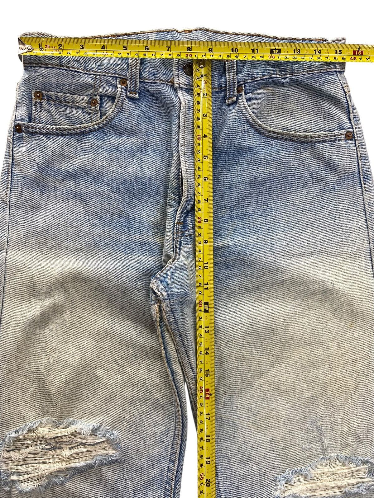 Levi's Levi’s Faded Wash Ripped Style Skinny Leg Jeans Size US 31 - 6 Thumbnail