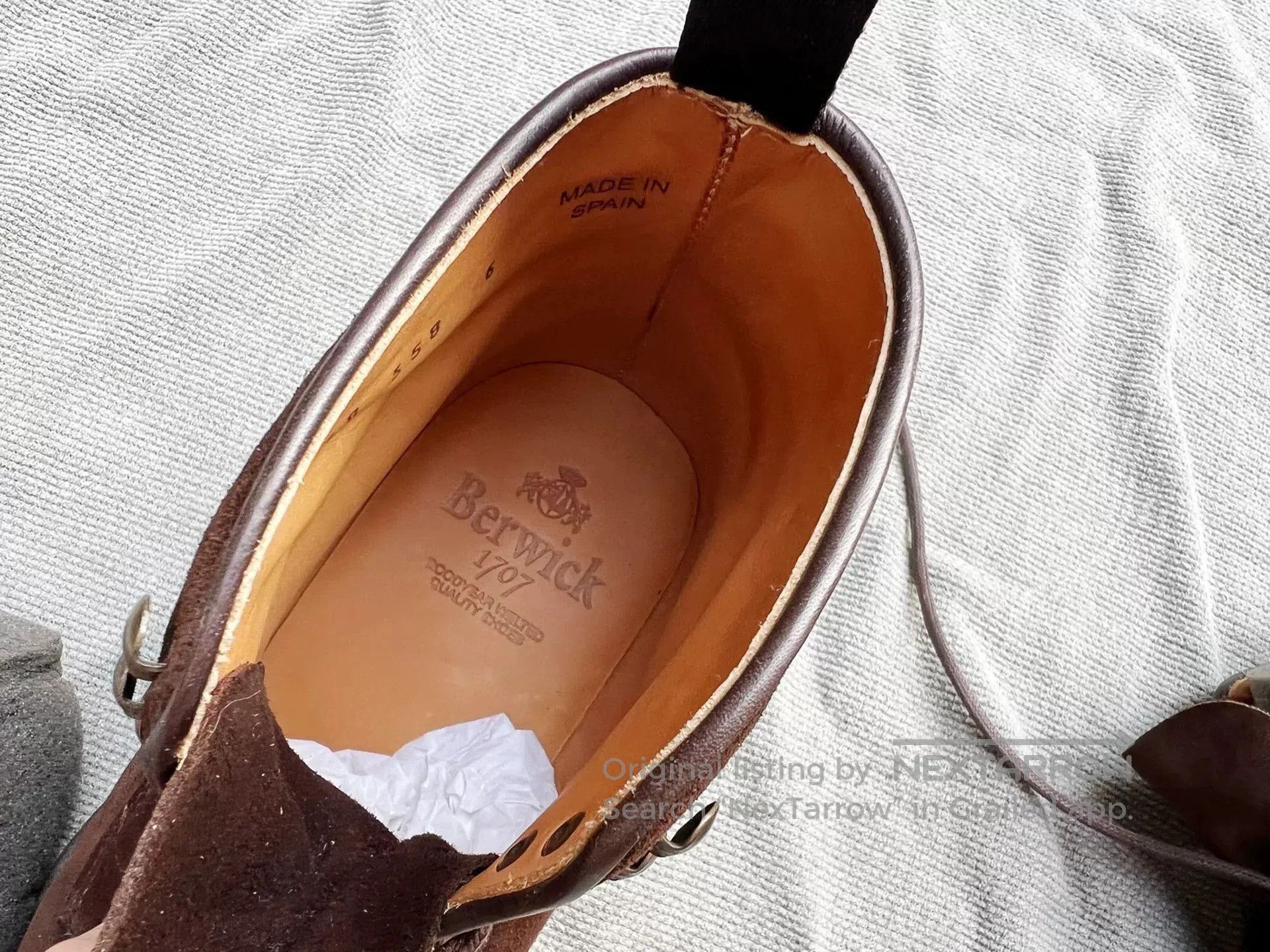 Berwick 1707 Berwick1707 Handmade Spanish Suede Tanker Boots. Size US 6 / EU 39 - 4 Thumbnail