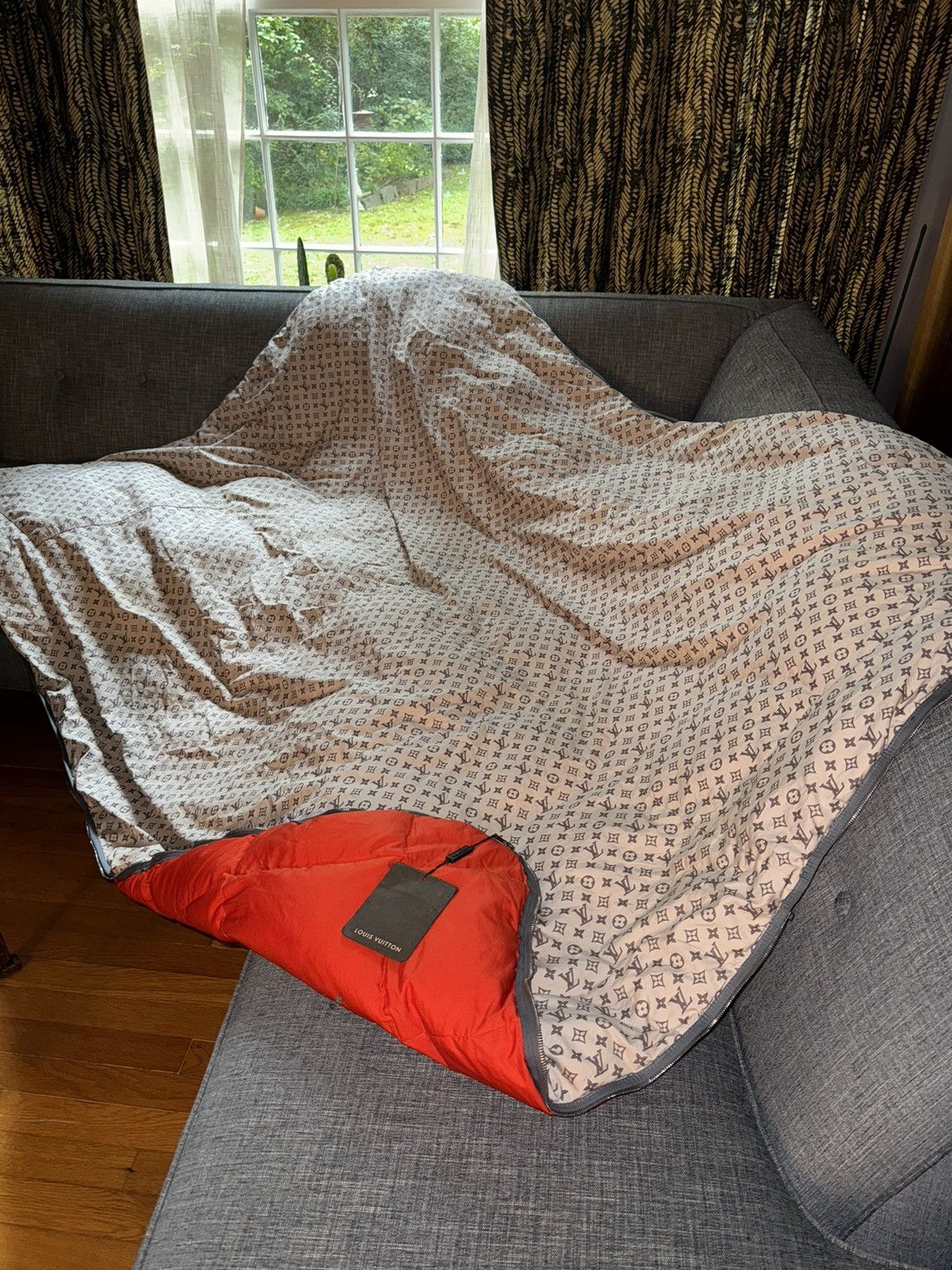 Louis Vuitton Louis Vuitton Monogram Goose Down Sleeping Bag Blanket LV Size ONE SIZE - 4 Thumbnail