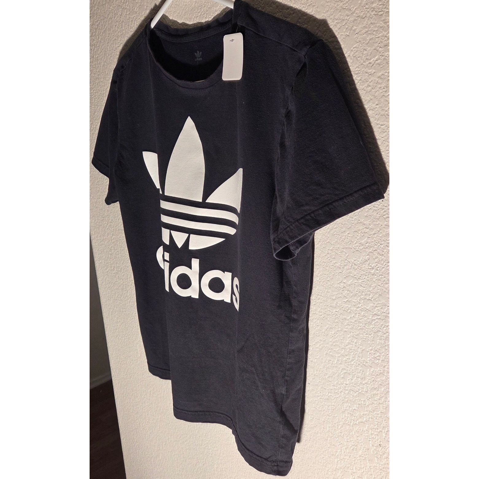 Adidas Vintage Adidas Large Black T-Shirt with White Logo - Boys Size US L / EU 52-54 / 3 - 3 Thumbnail