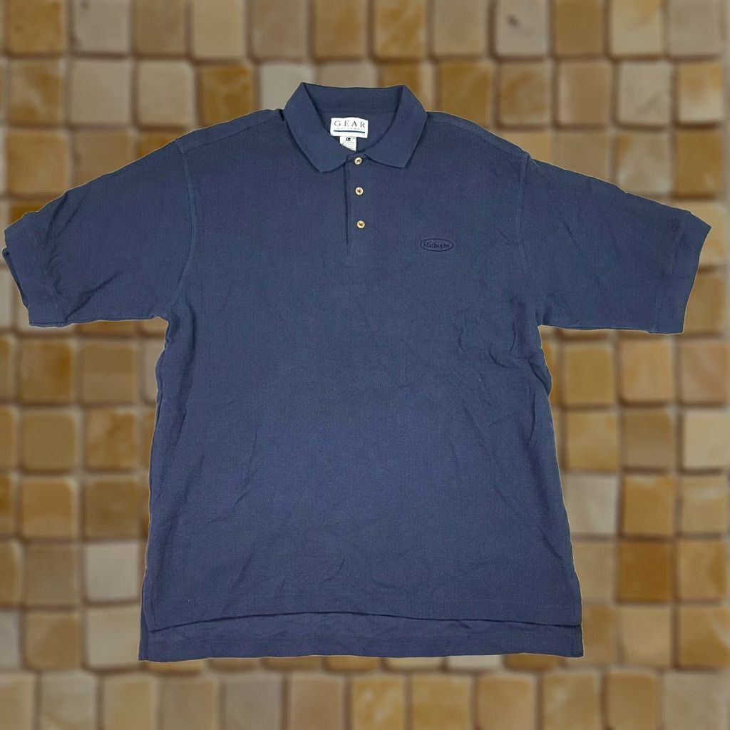 Vintage VINTAGE Michigan University Men's Polo Shirt Size L Navy Blue Waffle Knit 90s Vintage College Sports Knit Polo Shirt Mens Navy Blue Size US L / EU 52-54 / 3 - 1 Thumbnail