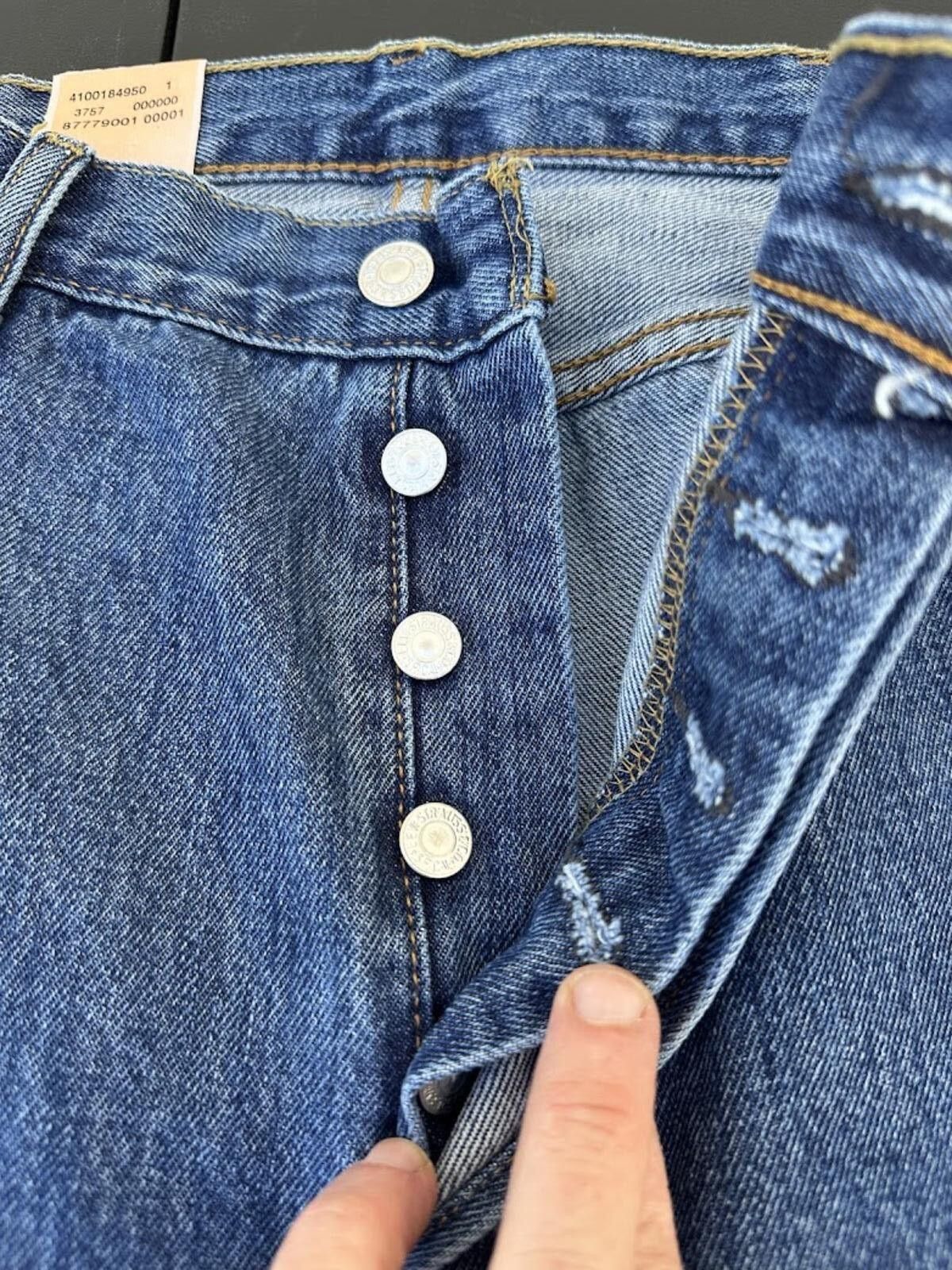 Levi's Levi’s 501 Button Fly Jeans NWT 38x30 Size US 38 / EU 54 - 2 Thumbnail