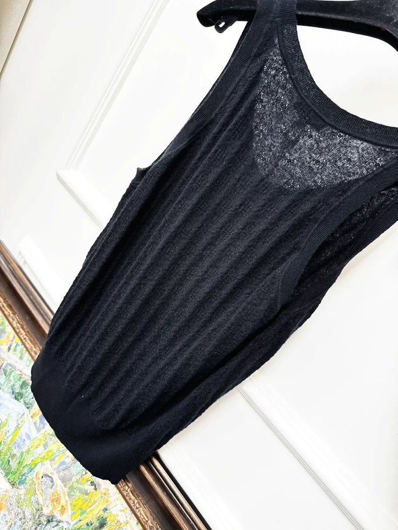 Chanel Chanel 21B love buckle black knitted sleeveless Size XS / US 0-2 / IT 36-38 - 4 Thumbnail