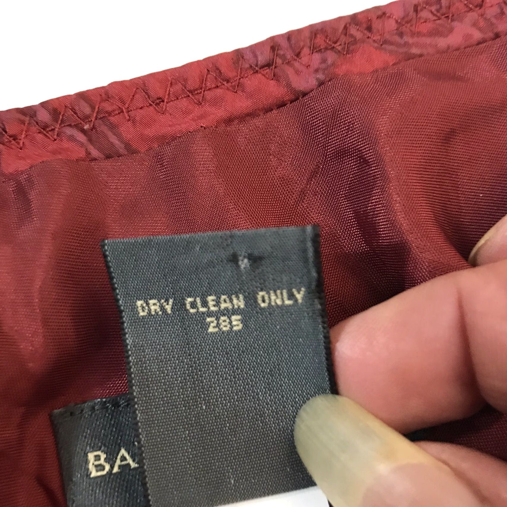 Banana Republic BANANA REPUBLIC Silk Pull On Skirt Knee Length Red Womens Size 10 Size 32" / US 10 / IT 46 - 4 Thumbnail