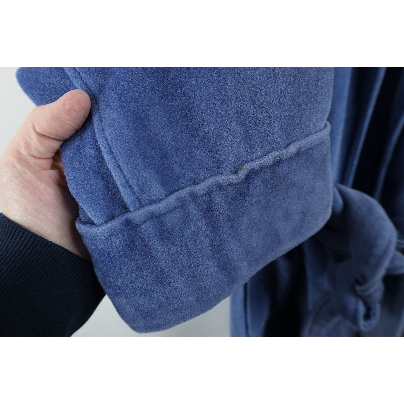 Vintage Vintage 50s Rockabilly Distressed Belted Velour Bath Robe Size US M / EU 48-50 / 2 - 8 Thumbnail