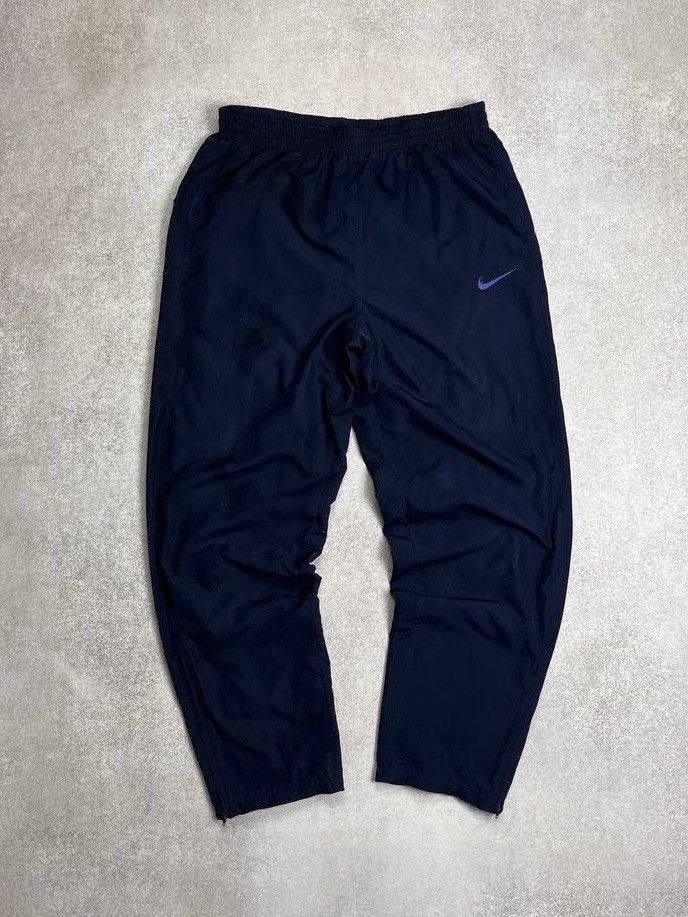 Nike × Vintage VINTAGE NIKE SWOOSH BAGGY NYLON TRACK PANTS Y2K M Size US 32 / EU 48 - 1 Thumbnail