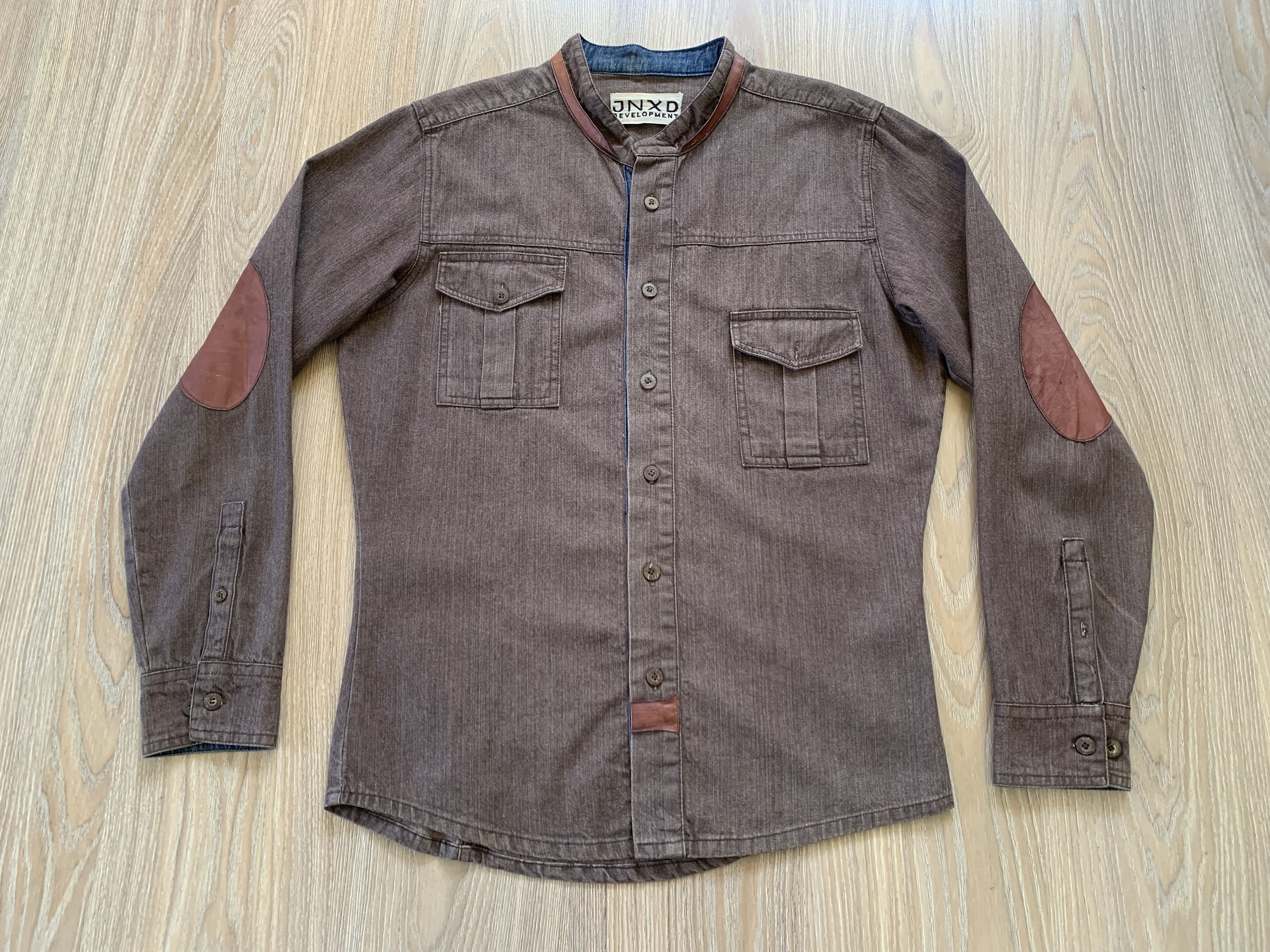 Japanese Brand Rare Vintage JNXD Leather Patched Denim Shirt Size US M / EU 48-50 / 2 - 2 Thumbnail
