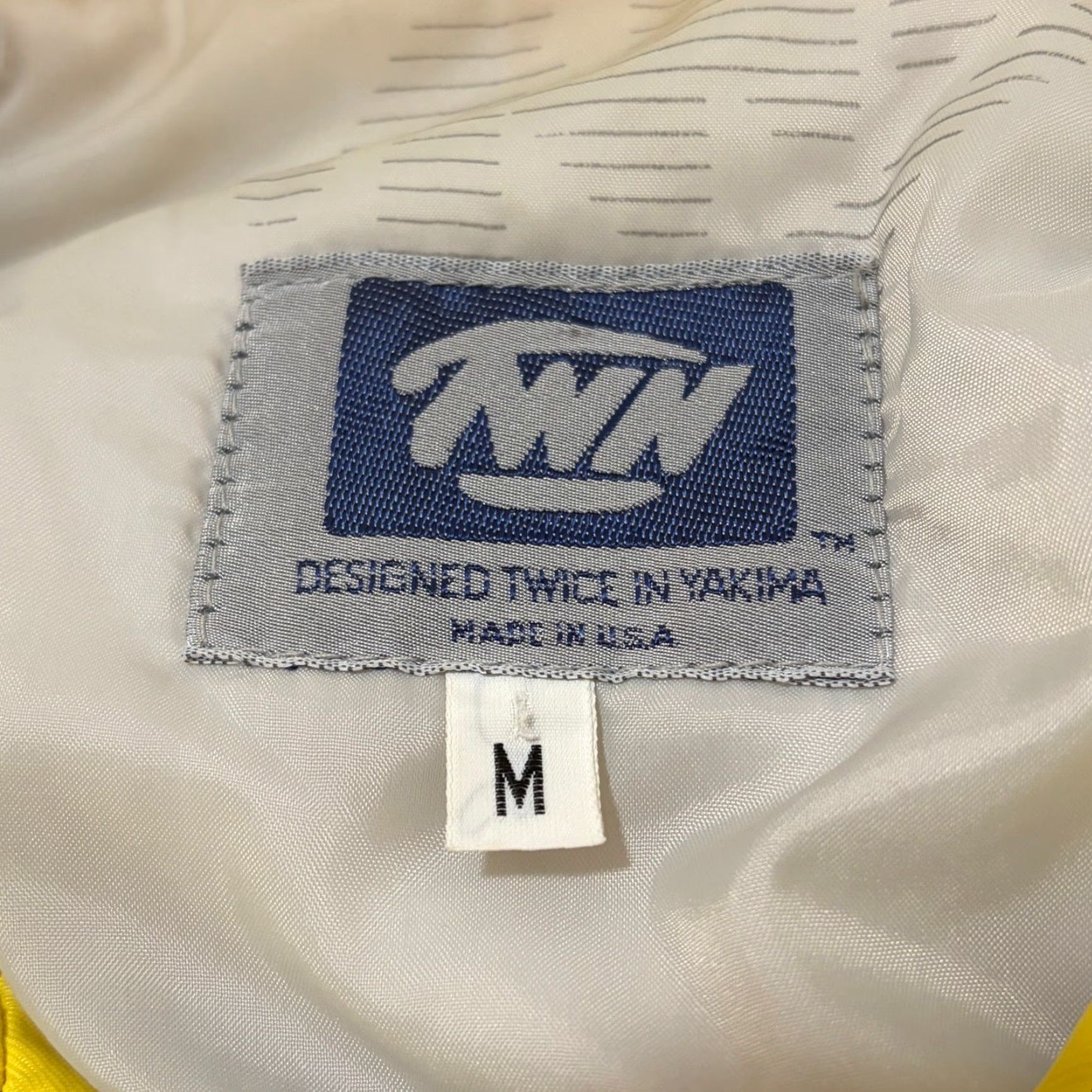 Vintage VINTAGE TWN Ski Jacket Ladies M Yellow Short Zip Snap Up Outdoor 80s Mens Womens Boys Girls Size M / US 6-8 / IT 42-44 - 3 Thumbnail