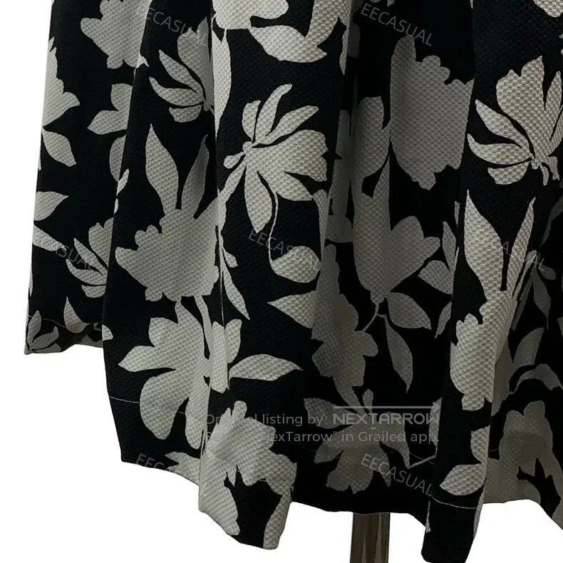 Comme des Garcons Comme Des Garcons size S Black and White Floral Printed Tu Size 23" - 4 Thumbnail