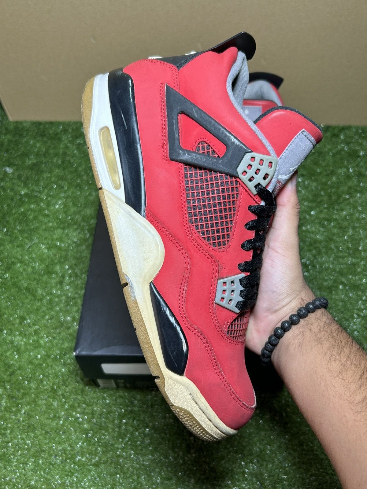 Jordan Brand Jordan 4 toro bravo 2013 Size US 10.5 / EU 43-44 - 5 Thumbnail