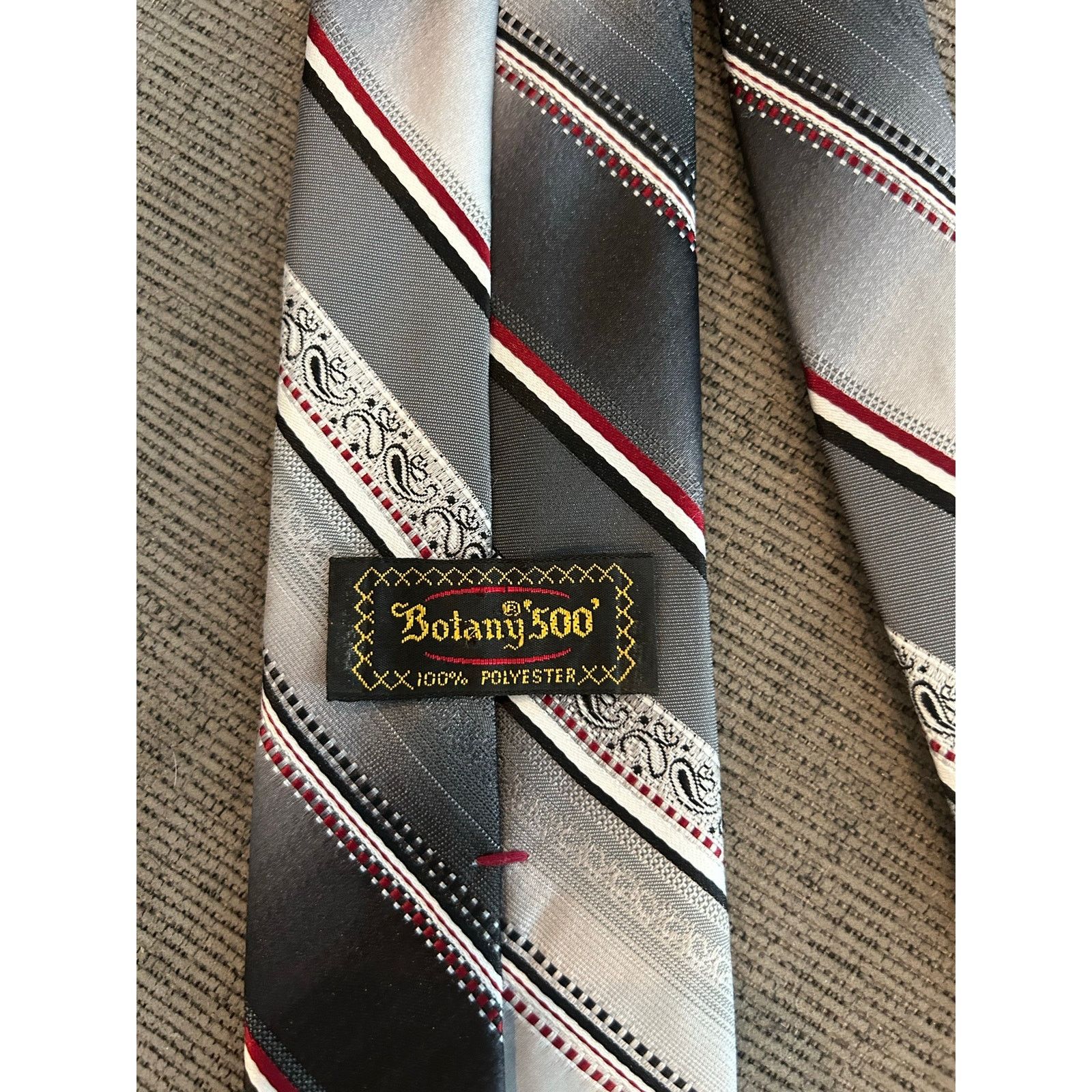 Botany 500 Vintage Botany 500 Silk Tie 80s Geometric Pattern USA Made Size ONE SIZE - 7 Thumbnail