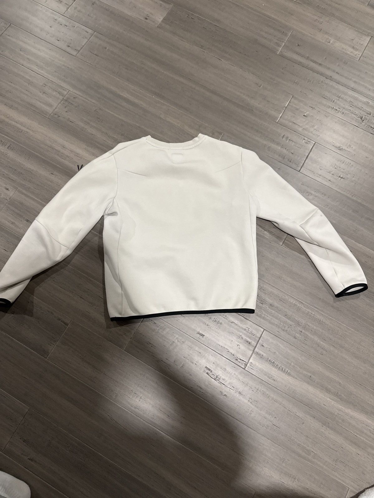 Nike Nike Tech Crewneck Size US S / EU 44-46 / 1 - 2 Thumbnail