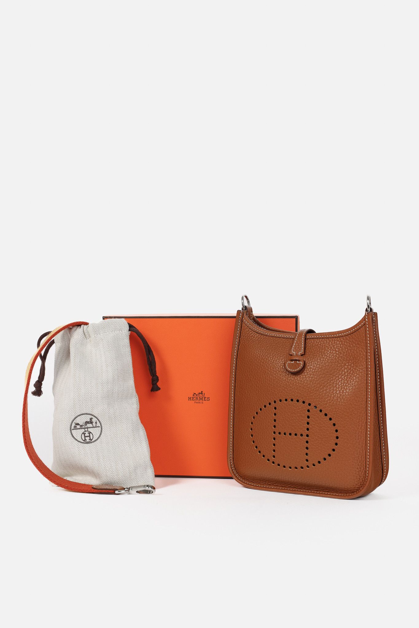 Hermes Hermes Evelyne 16 Amazone Taurillon Clemence Shoulder Bag Size ONE SIZE - 14 Thumbnail