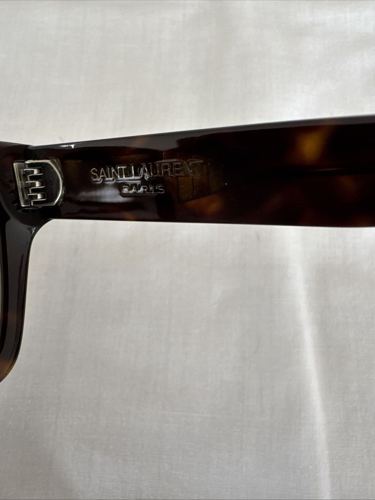 Saint Laurent Paris Saint Laurent Bold 5 Tortoiseshell Size ONE SIZE - 9 Thumbnail