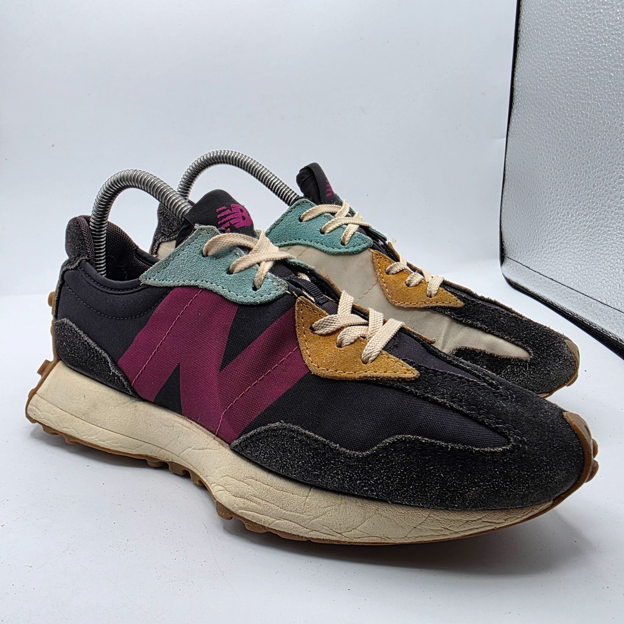 New Balance New Balance 327 Women Size 7.5 Black Orchid Pink Sneakers Re Size US 7.5 / IT 37.5 - 1 Thumbnail