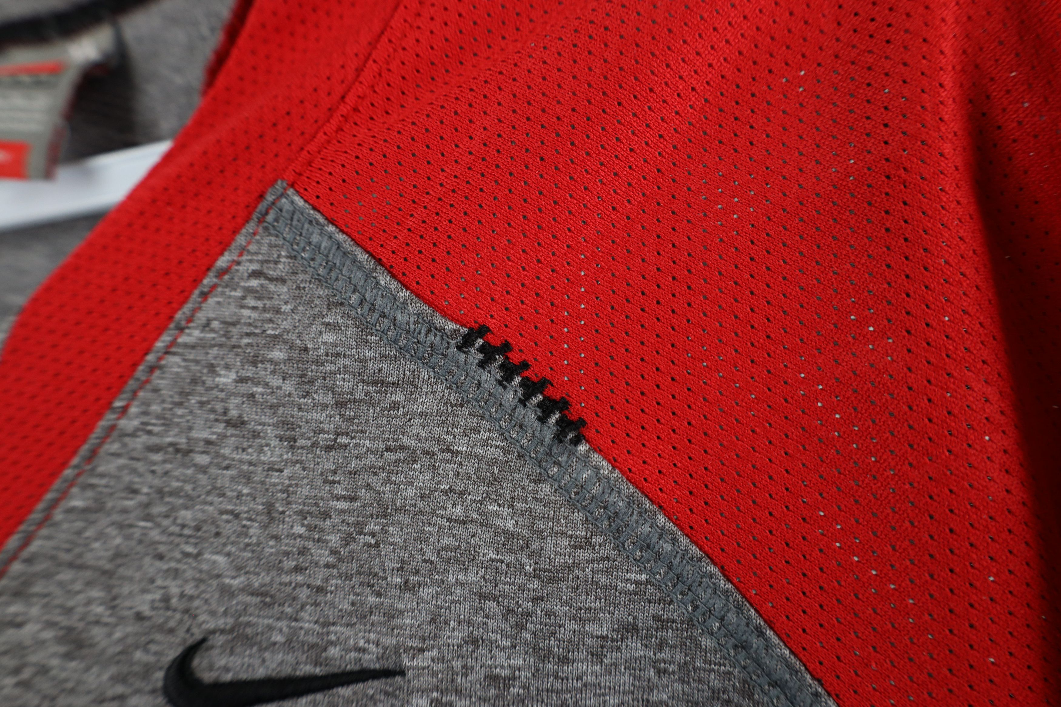 Nike × Vintage Vintage Nike Swoosh Ohio State University Football T-Shirt Size US XL / EU 56 / 4 - 6 Thumbnail