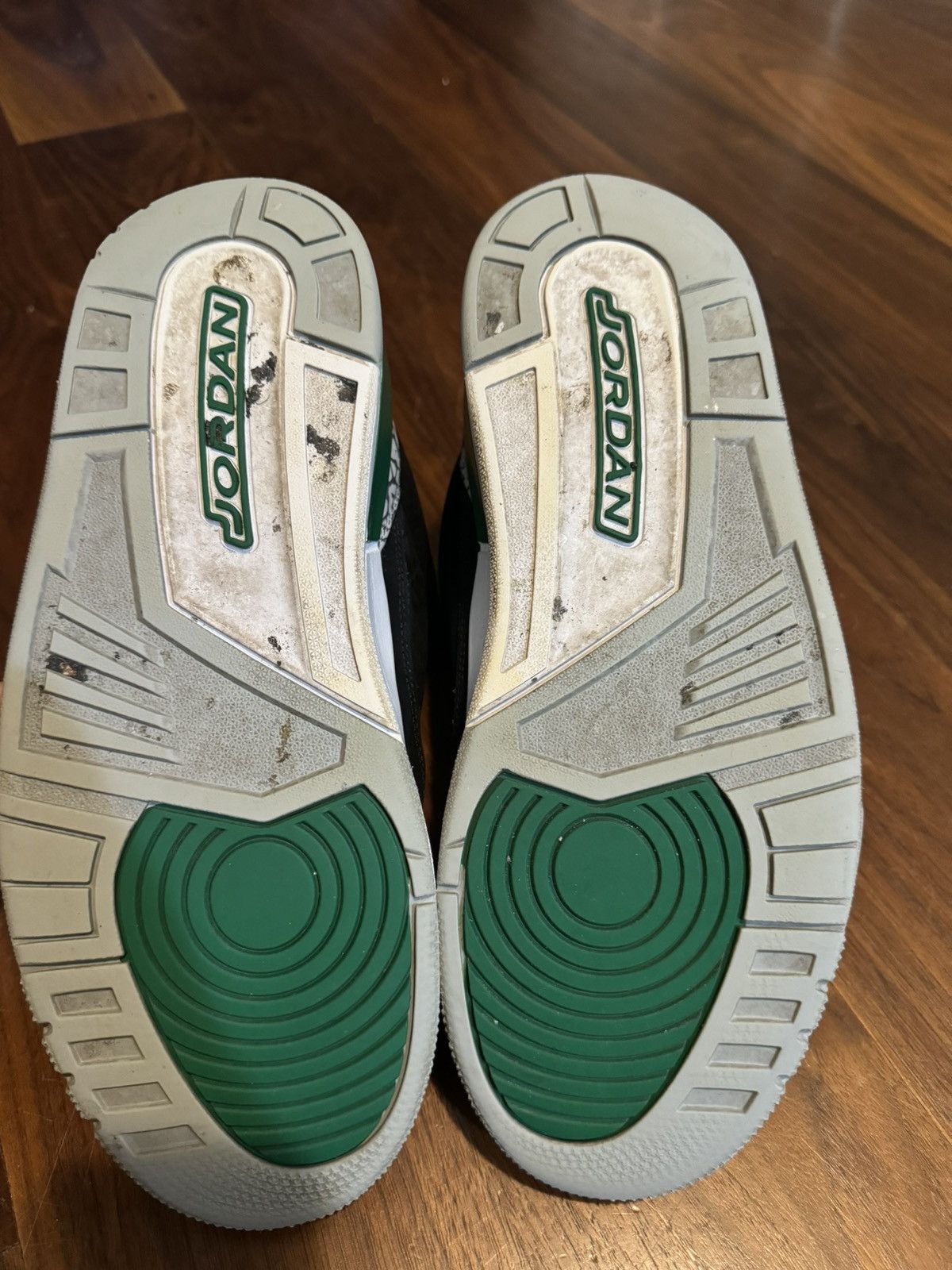 Jordan Brand × Nike JORDAN 3 PINE GREEN Size US 10.5 / EU 43-44 - 6 Thumbnail