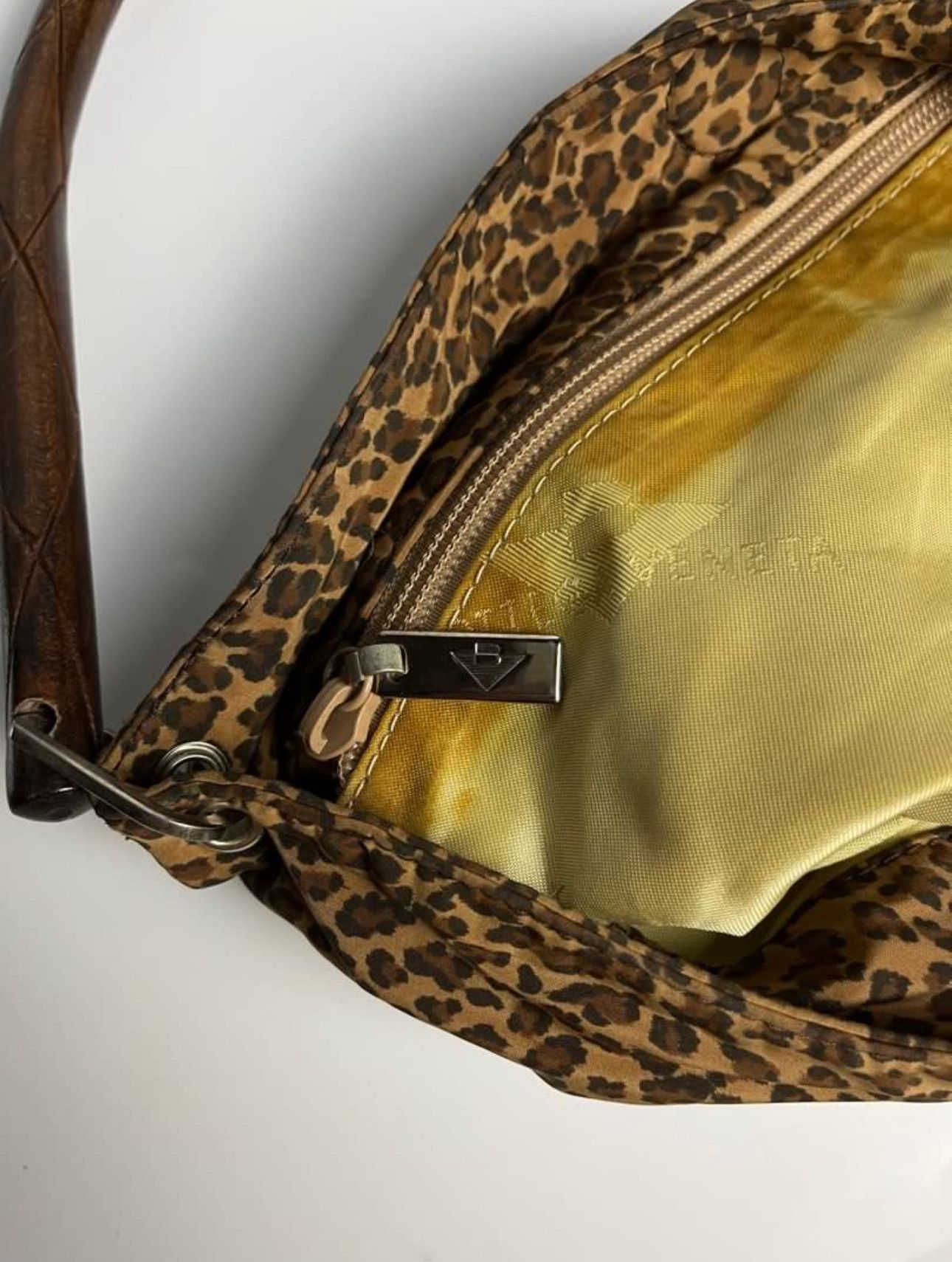 Bottega Veneta Vintage Bottega Veneta Leopard Hobo Bag with Wooden Handle Size ONE SIZE - 8 Thumbnail