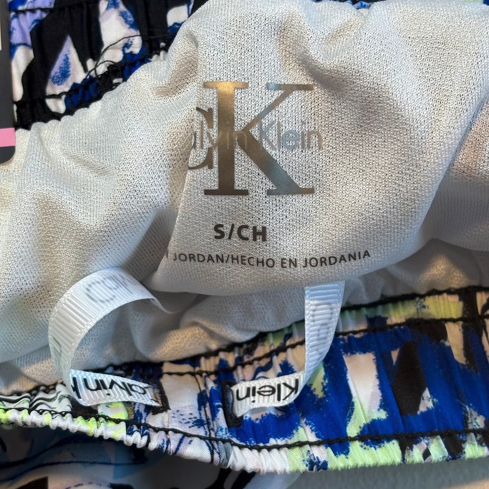 Calvin Klein Calvin Klein Running Shorts With Liner Women’s Size S Size 28" / US 6 / IT 42 - 4 Thumbnail