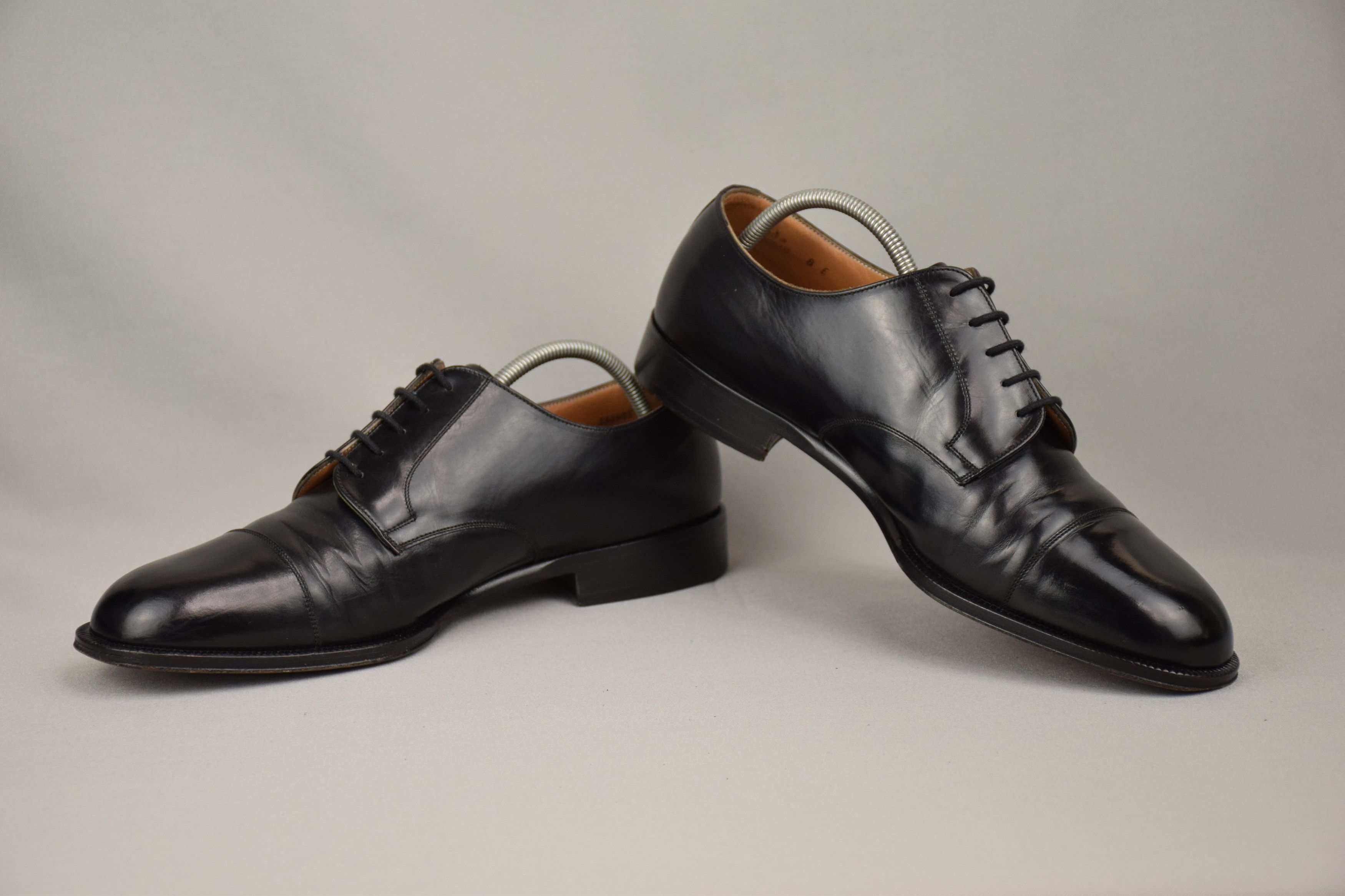 Bally × Vintage Bally Vintage Dress Shoes Black Oxfords Mens US 9 UK 8 EU 42 Size US 9 / EU 42 - 1 Thumbnail