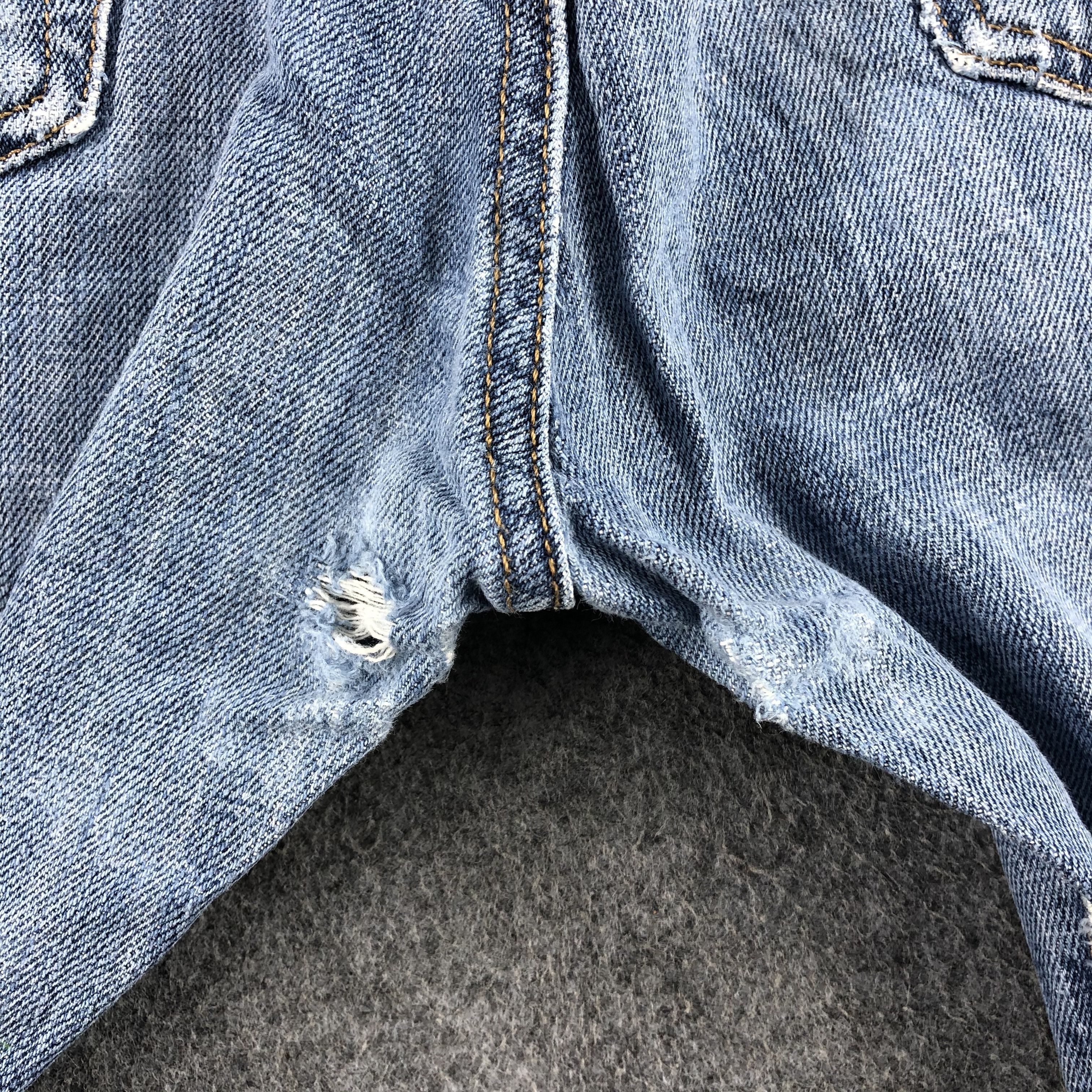 Levi's Vintage Blue Wash Levis 501 Jeans-J2208 Size US 33 - 8 Thumbnail