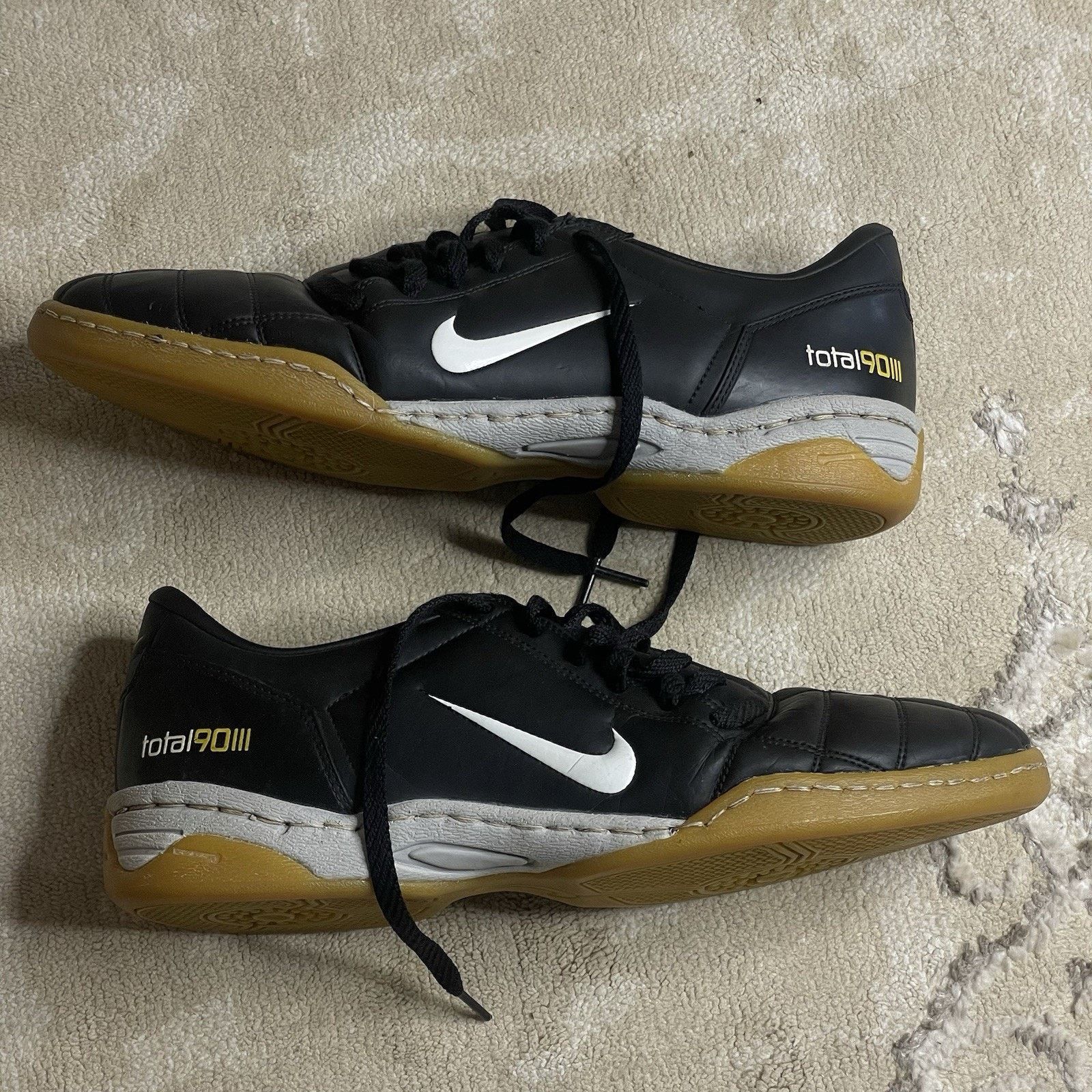 Nike vintage Nike Total 90 lll Indoor Shoes Football Soccer 2004 Size US 12 / EU 45 - 3 Thumbnail