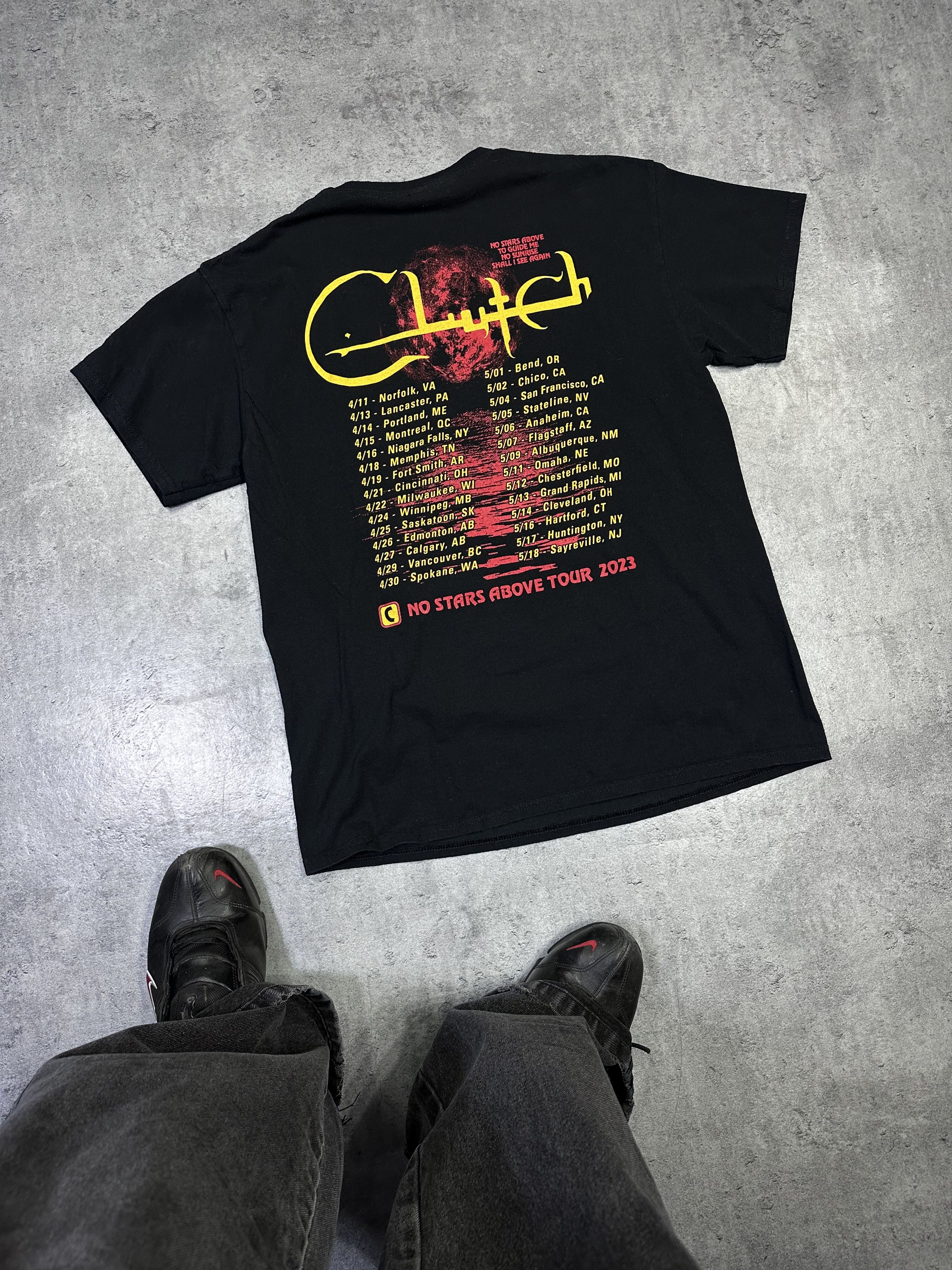 Band Tees Clutch no stars above tour black merch tshirt Size US L / EU 52-54 / 3 - 3 Thumbnail