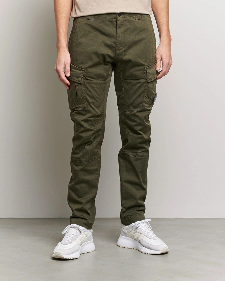 C.P. Company o1y1224 Logo Cargo Pant in Military Green Size US 28 / EU 44 - 3 Thumbnail