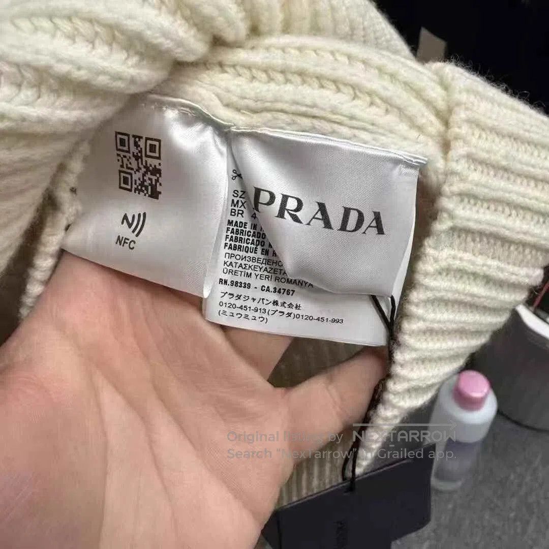 Prada Prada Slogan Cashmere Sweater. Size US XL / EU 56 / 4 - 4 Thumbnail