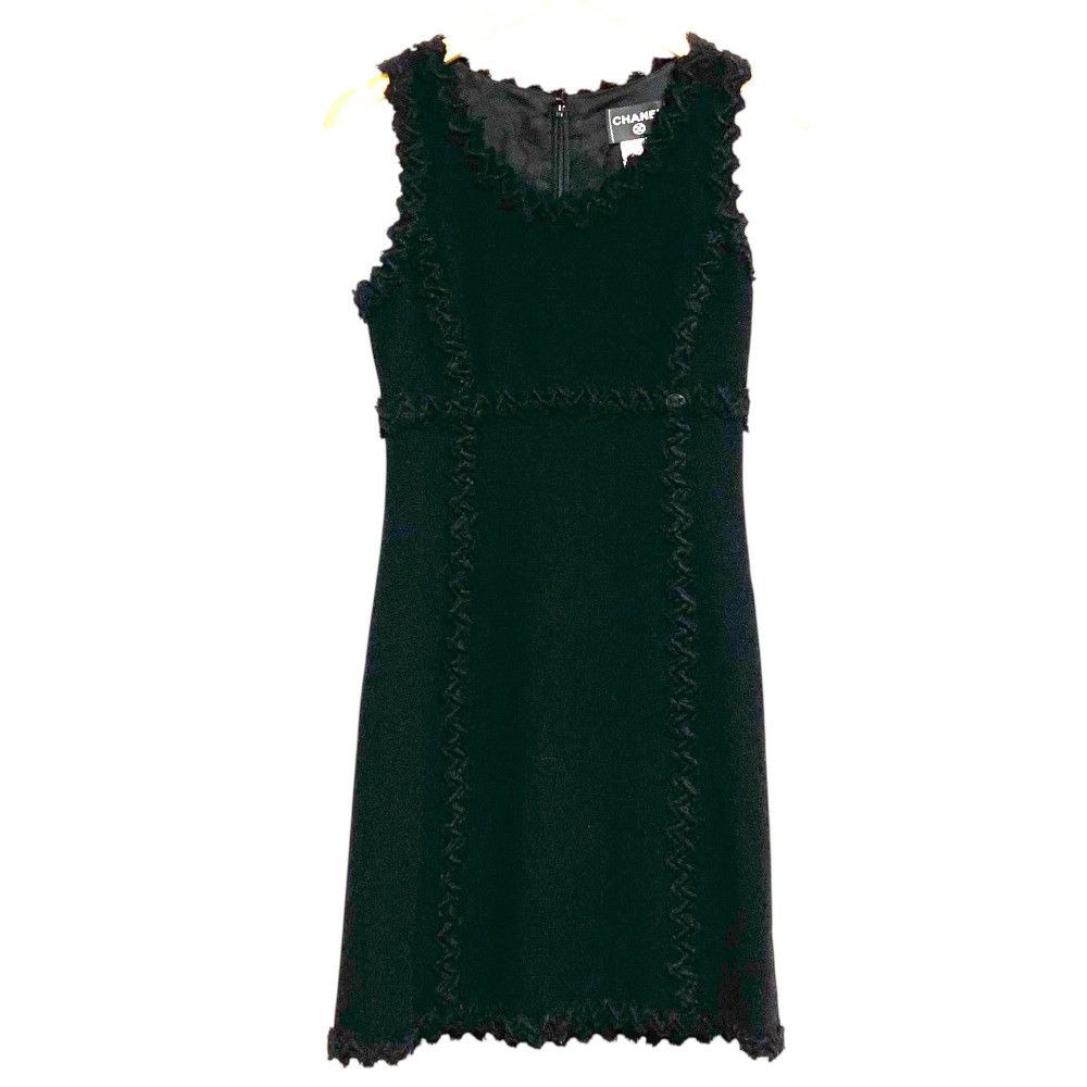 Chanel Chanel Chanel Coco Mark Tweed Dress Textile Dresses P31338 DUTY FREE for USA Size ONE SIZE - 1 Thumbnail