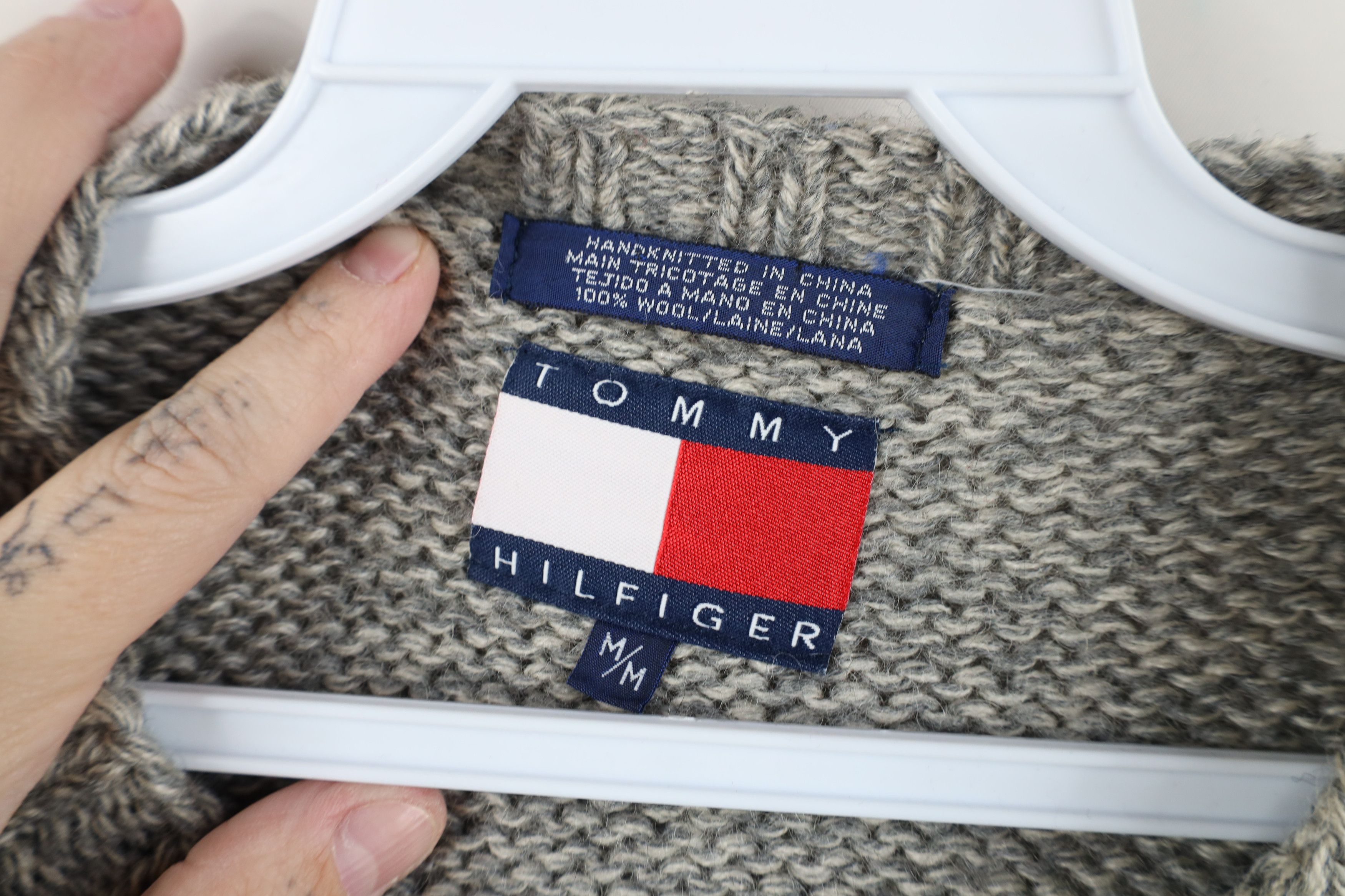 Tommy Hilfiger × Vintage Vintage 90s Tommy Hilfiger Knit Reindeer Fair Isle Sweater Size US M / EU 48-50 / 2 - 8 Thumbnail