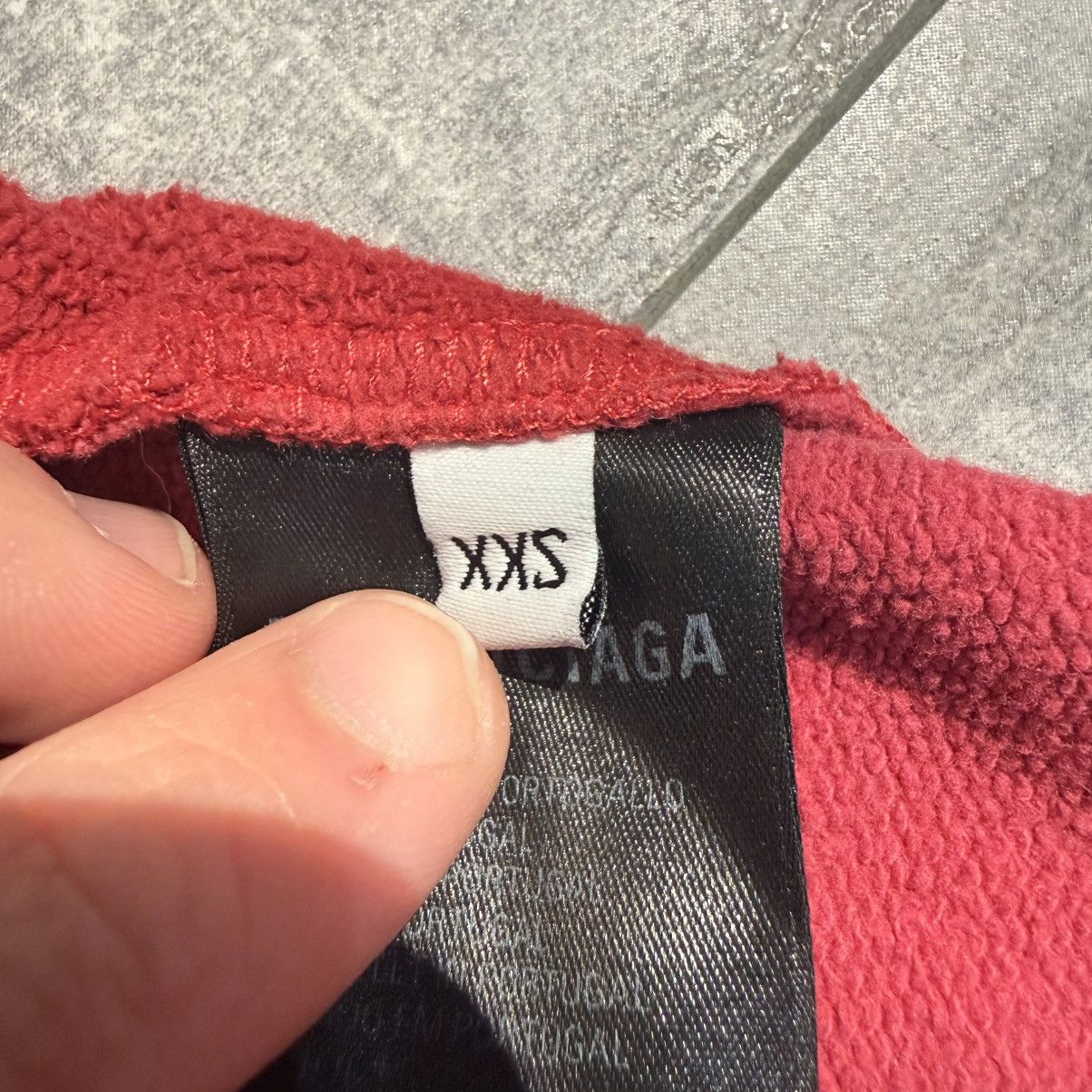Balenciaga LIMITED EDITION 48/50 Balenciaga reconstructed hoodie Size US XXS / EU 40 - 5 Thumbnail
