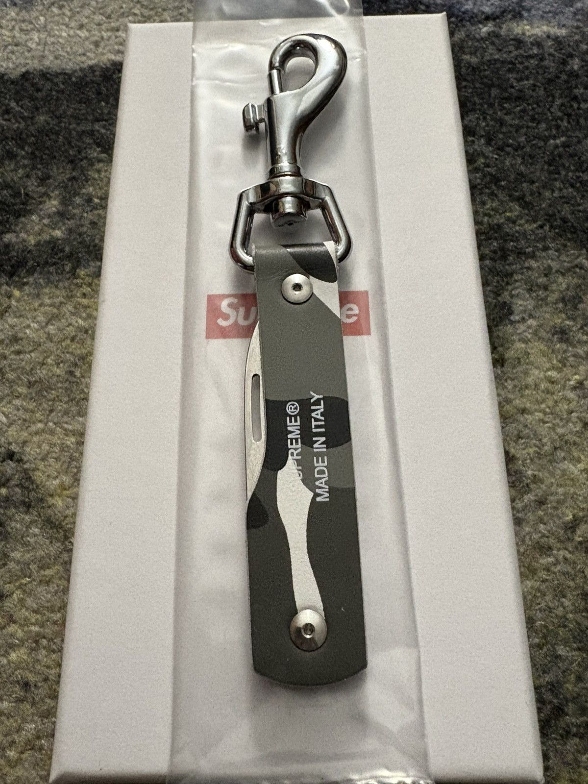 Supreme Supreme Leather Clip Knife Snow Camo | Grailed