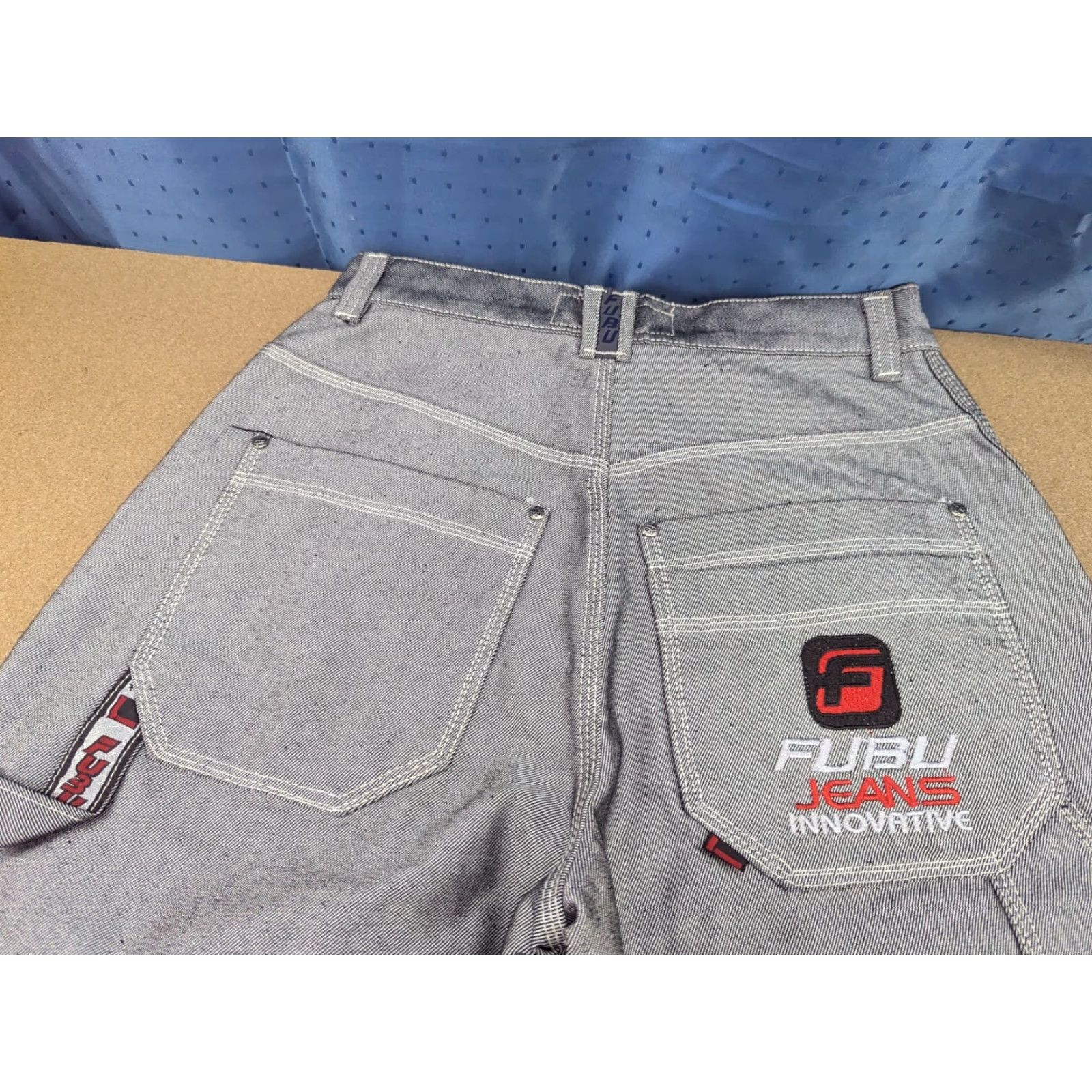 Fubu FUBU Jeans 90s Gray Baggy Hip-Hop 30 Regular Denim Cotton Vintage Men Jeans 90s Theme Inseam 31.5 in Mens Size US 30 / EU 46 - 4 Thumbnail