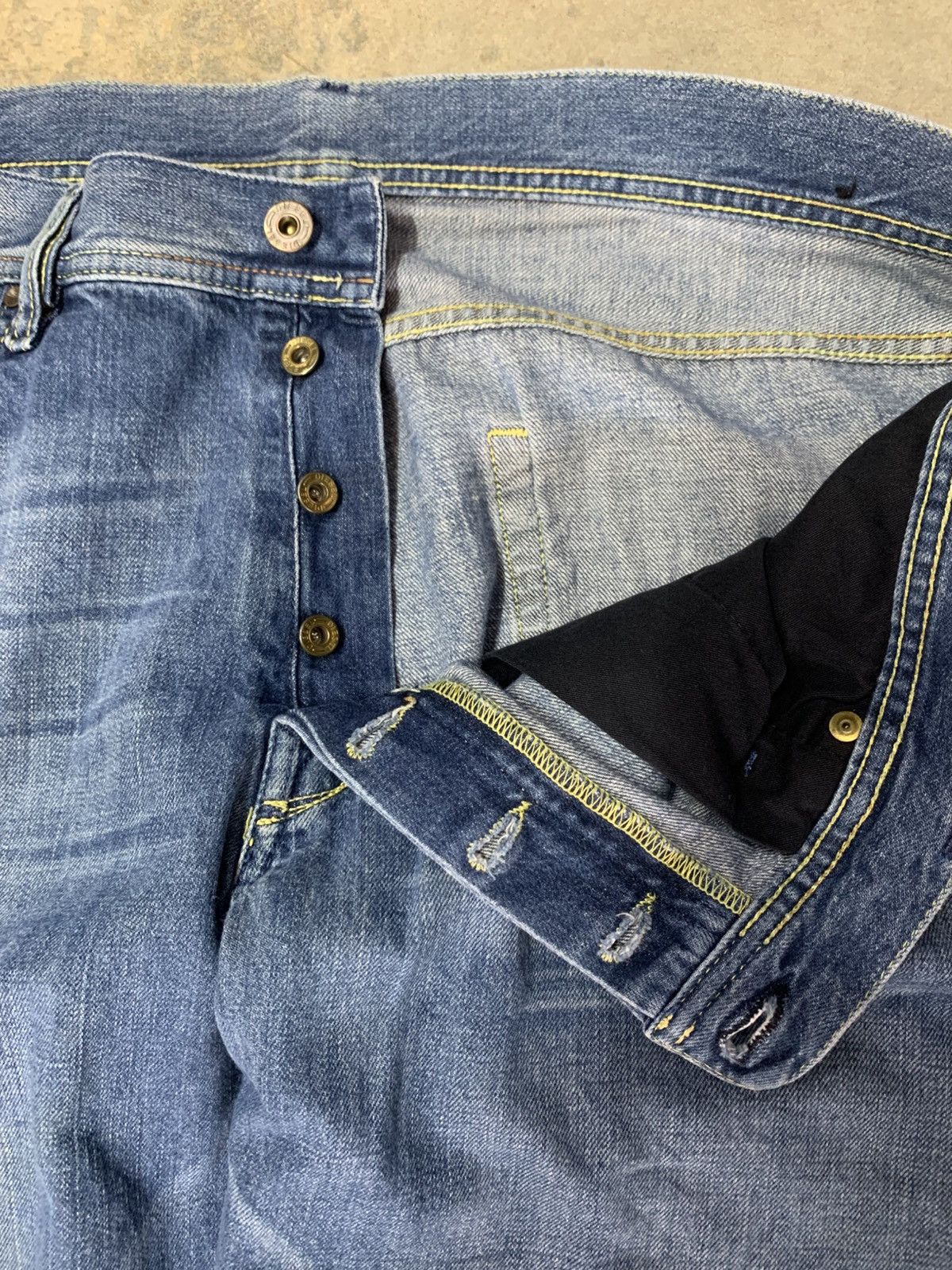 Diesel × Vintage Vintage DIESEL jean Made in Italy Size US 38 / EU 54 - 8 Thumbnail