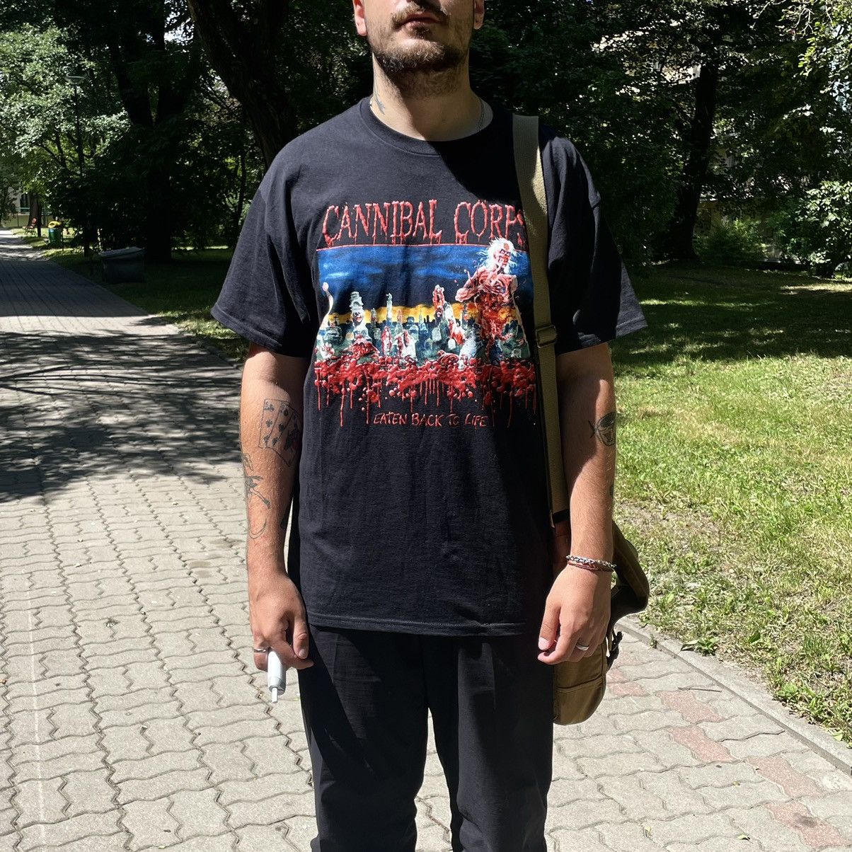 Band Tees × Vintage Cannibal Corpse Vintage Printed Tshirt Size US XL / EU 56 / 4 - 5 Thumbnail