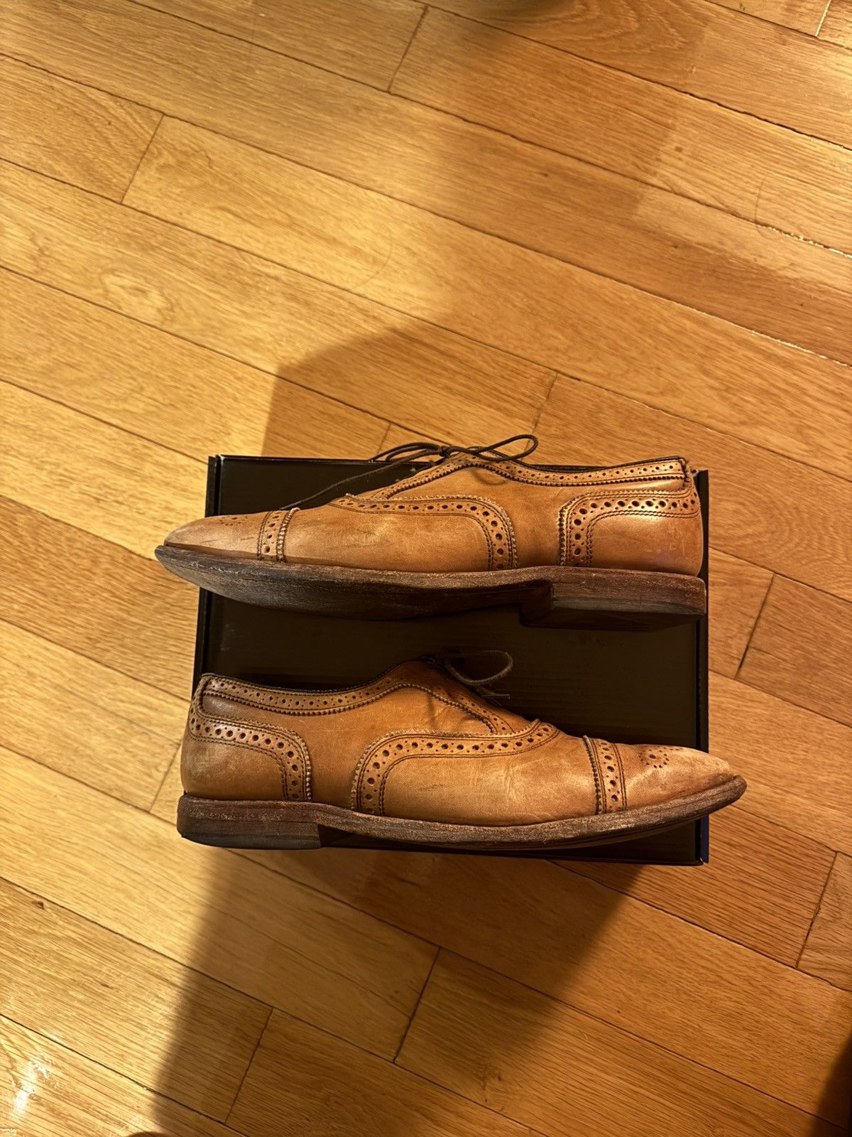 Allen Edmonds Allen Edmonds Strand Cap-Toe Oxford Size US 8.5 / EU 41-42 - 3 Thumbnail