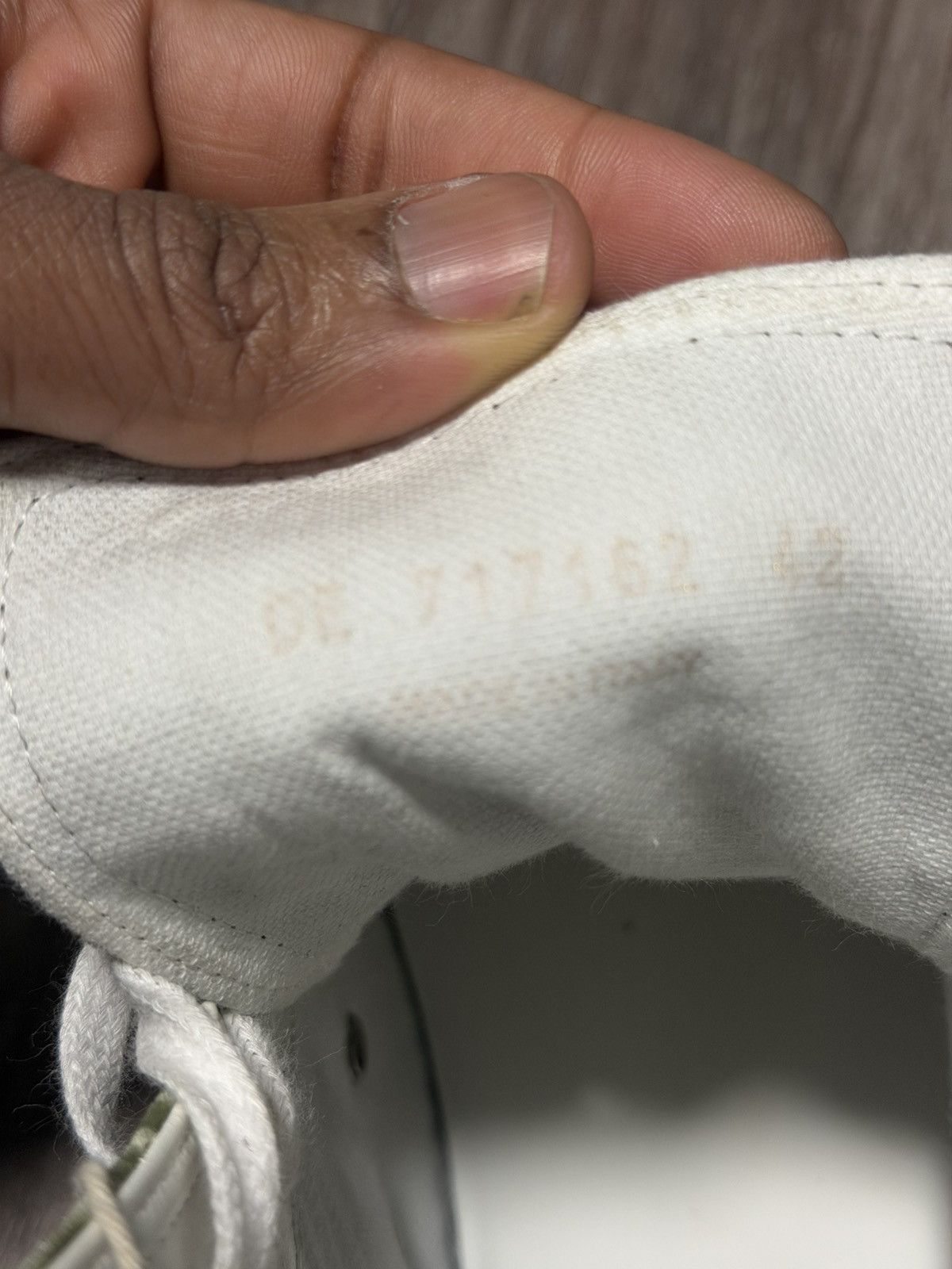 Yves Saint Laurent Saint Laurent Malibu Mid SL Sneaker Size US 9 / EU 42 - 6 Thumbnail